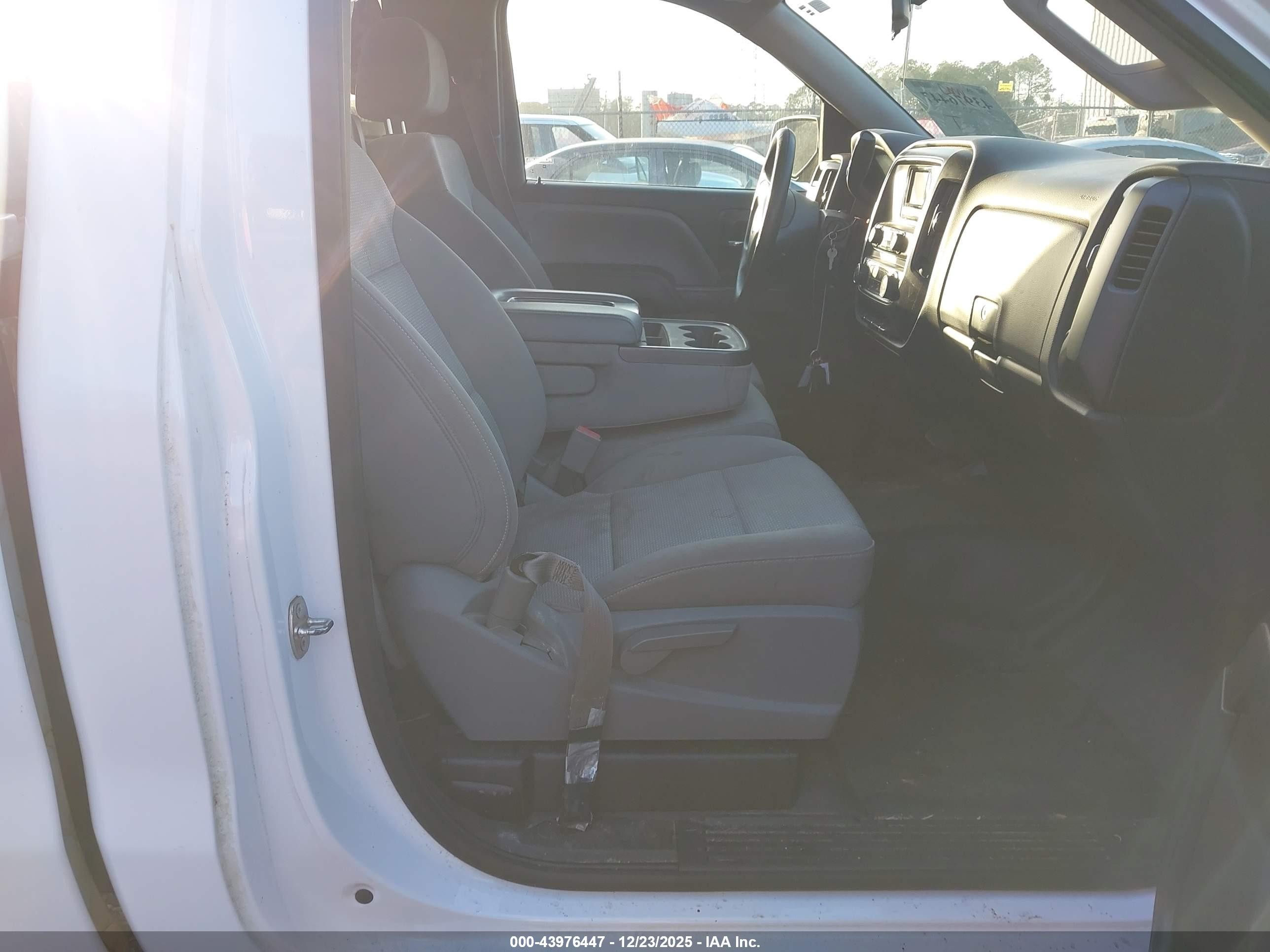 2014 Chevrolet Silverado 1500 Work Truck 1wt White vin: 1GCNCPEH4EZ277712