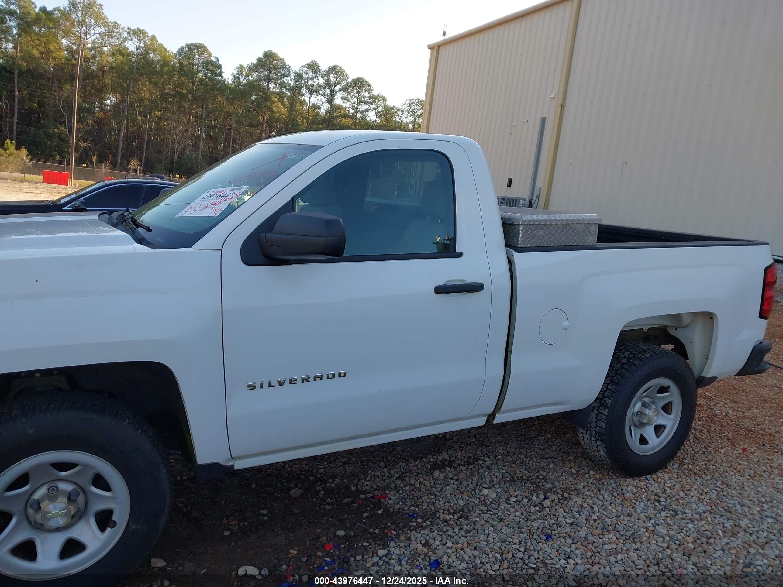 2014 Chevrolet Silverado 1500 Work Truck 1wt White vin: 1GCNCPEH4EZ277712