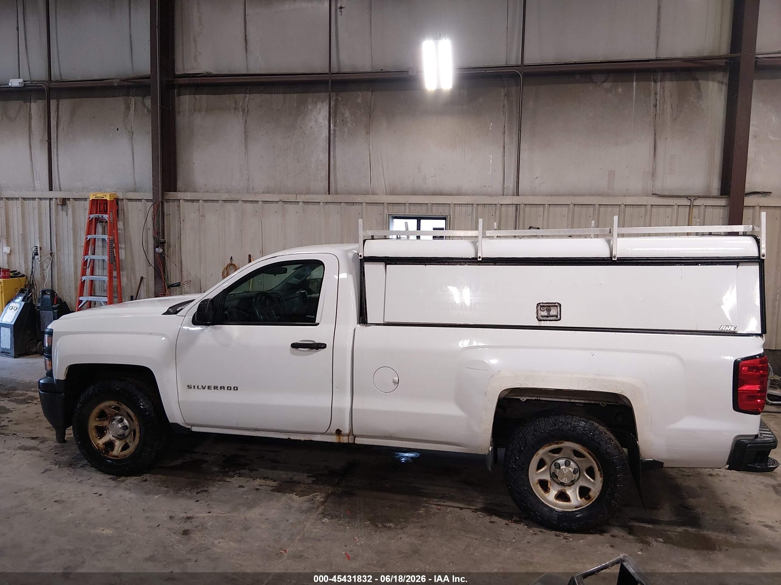 2015 Chevrolet Silverado 1500 Work Truck White vin: 1GCNCPEH7FZ312874
