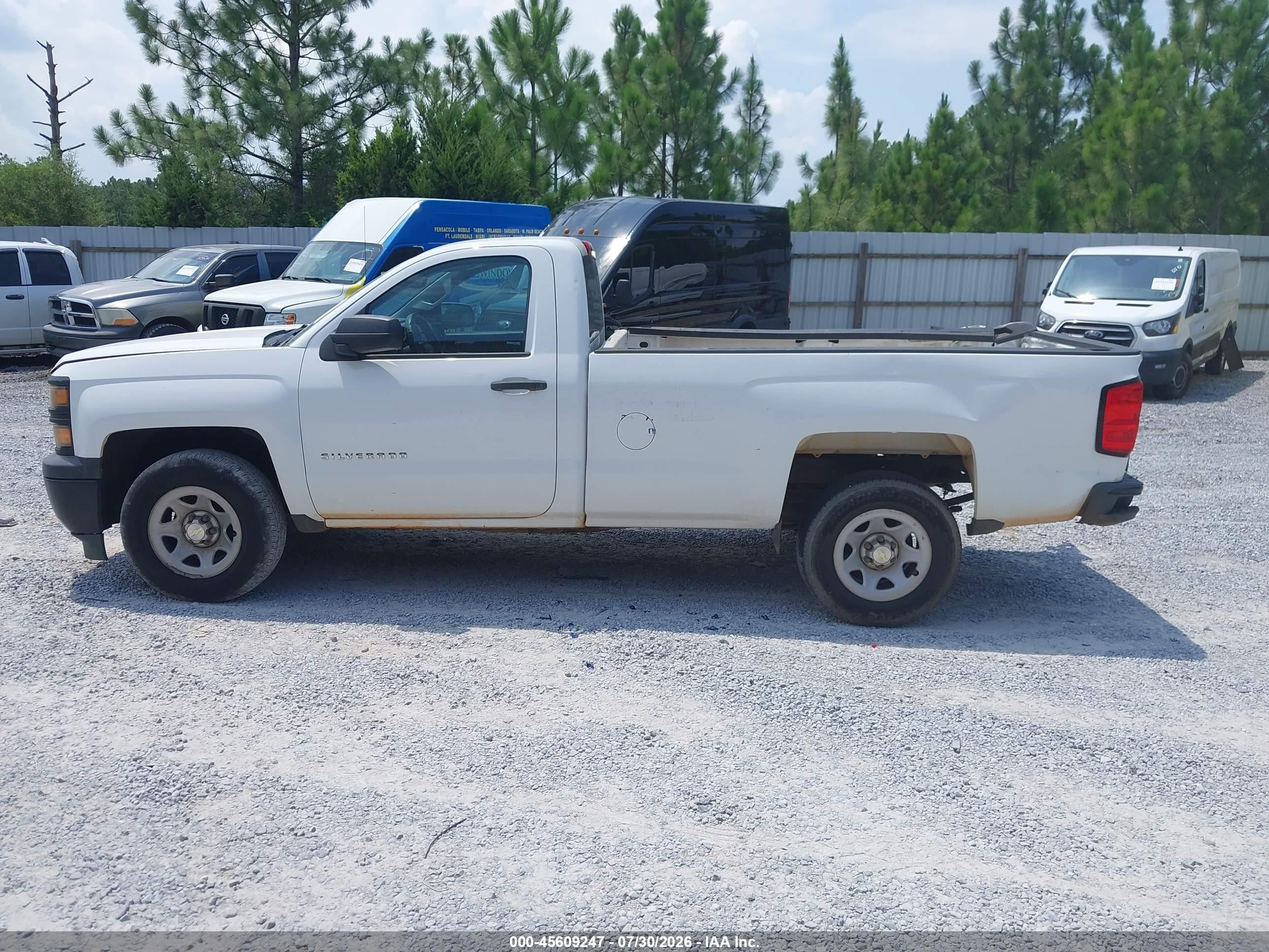 2014 Chevrolet Silverado 1500 Work Truck 1wt White vin: 1GCNCPEH9EZ361329