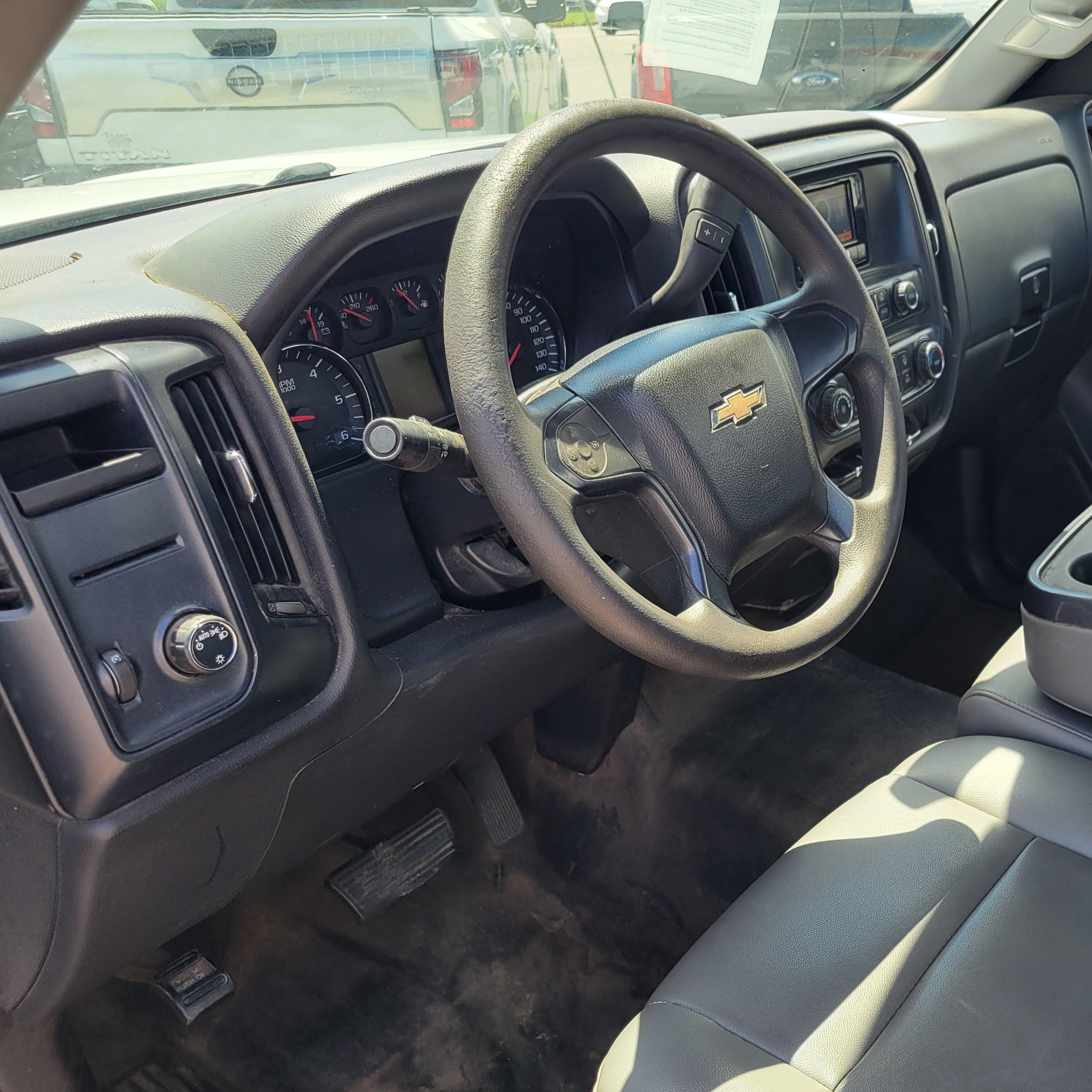 2014 Chevrolet Silverado 1500 Work Truck White vin: 1GCNCPEH9EZ417351