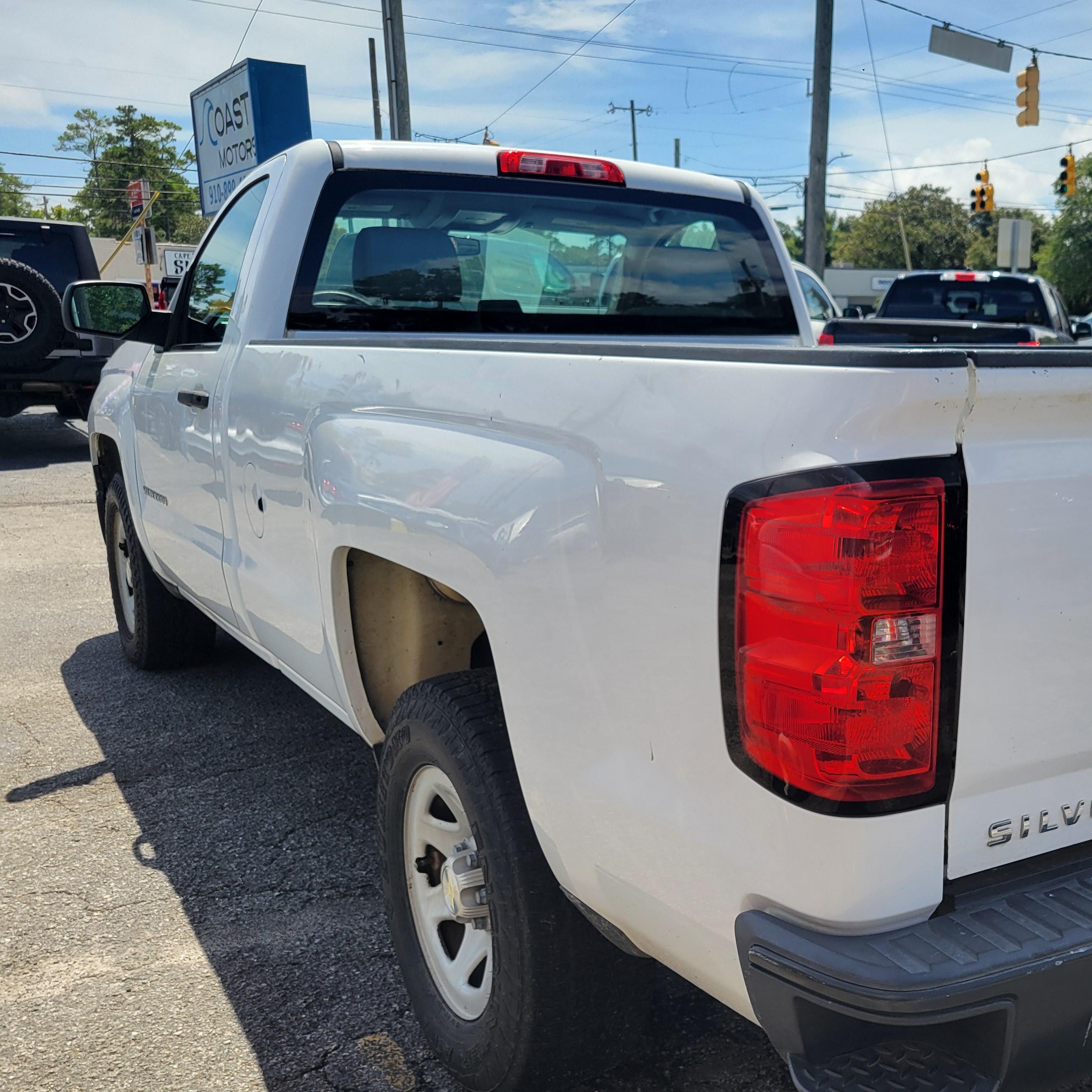 2014 Chevrolet Silverado 1500 Work Truck White vin: 1GCNCPEH9EZ417351