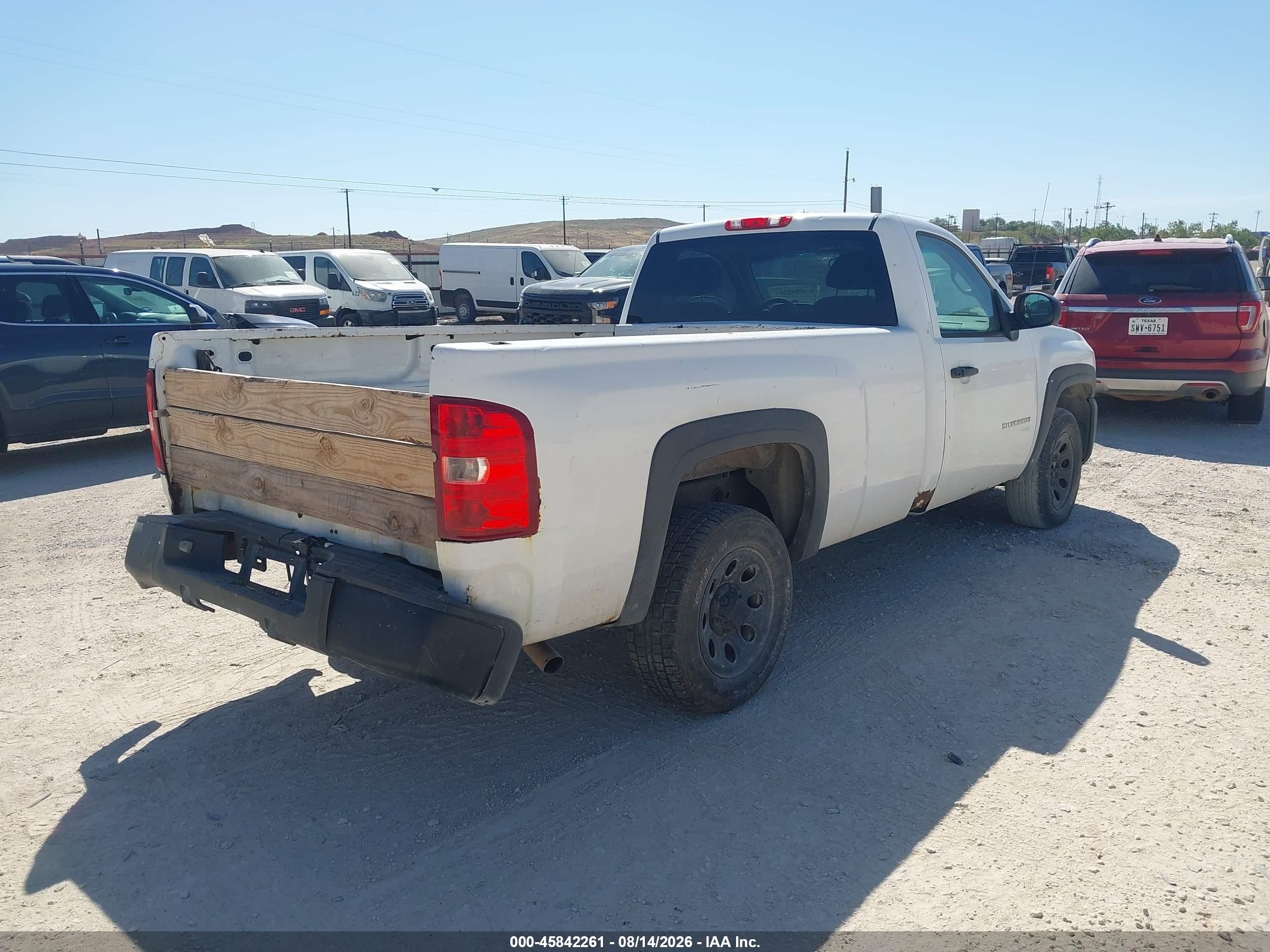 2011 Chevrolet Silverado 1500 Work Truck Белый vin: 1GCNCPEX0BZ435580