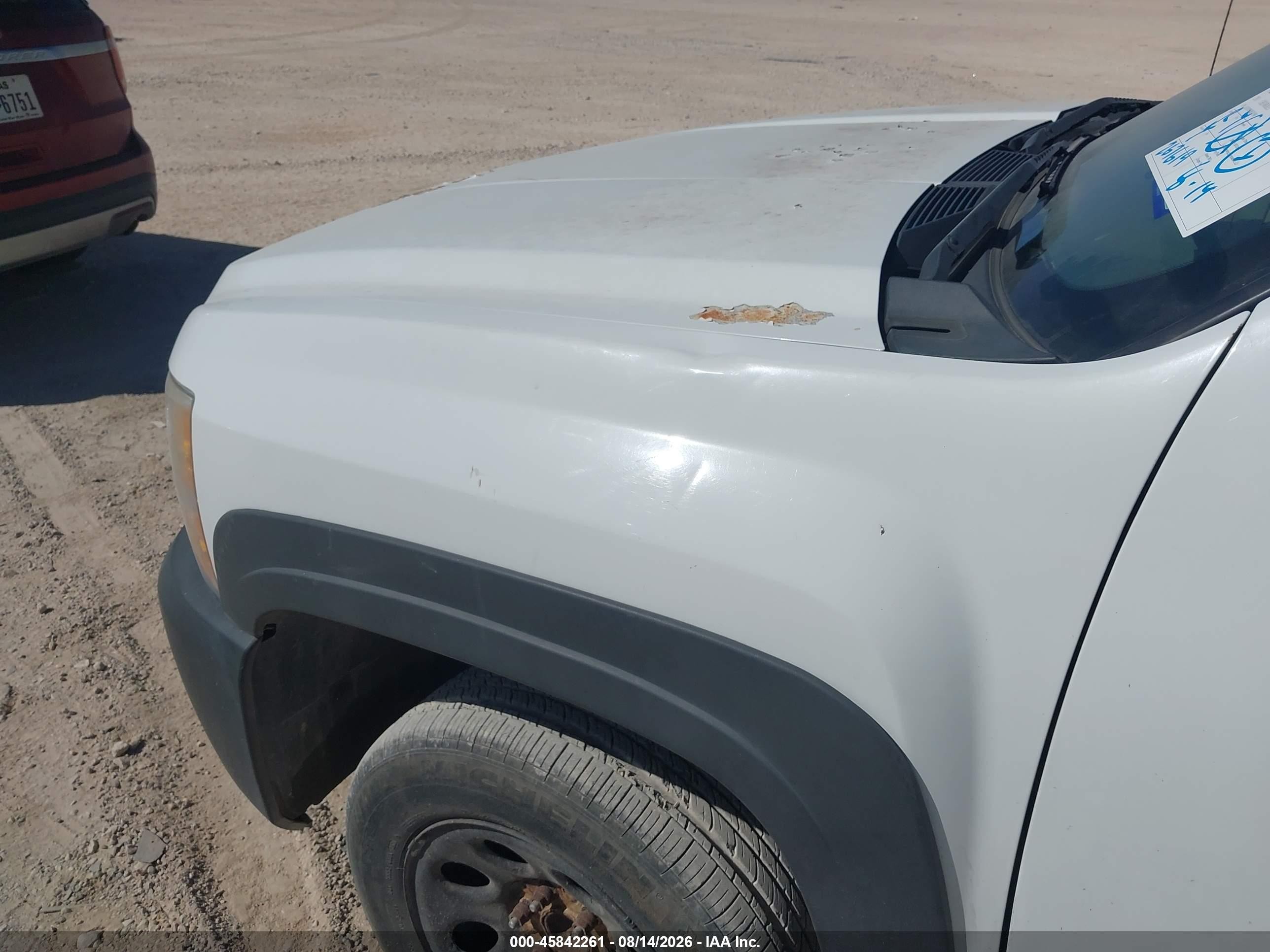 2011 Chevrolet Silverado 1500 Work Truck Белый vin: 1GCNCPEX0BZ435580