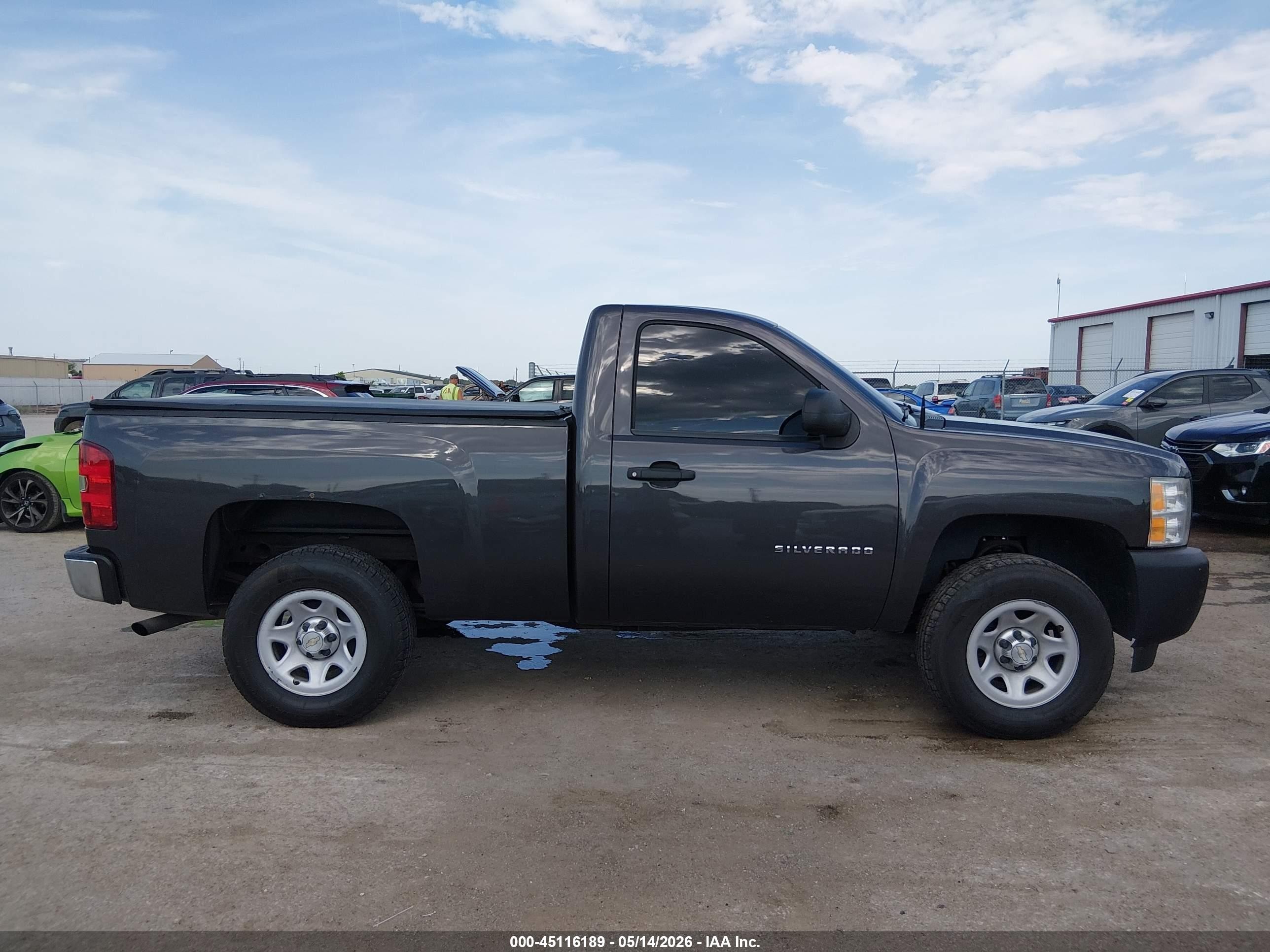 2011 Chevrolet Silverado 1500 Work Truck Коричневый vin: 1GCNCPEX0BZ450192