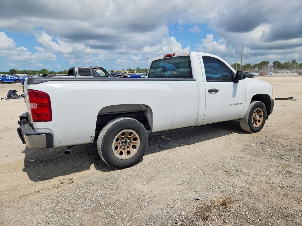 2012 Chevrolet Silverado C1500 White vin: 1GCNCPEX0CZ127701