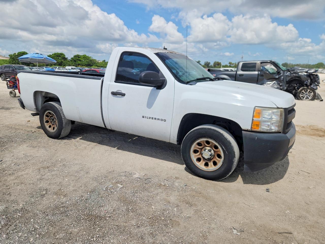 2012 Chevrolet Silverado C1500 White vin: 1GCNCPEX0CZ127701