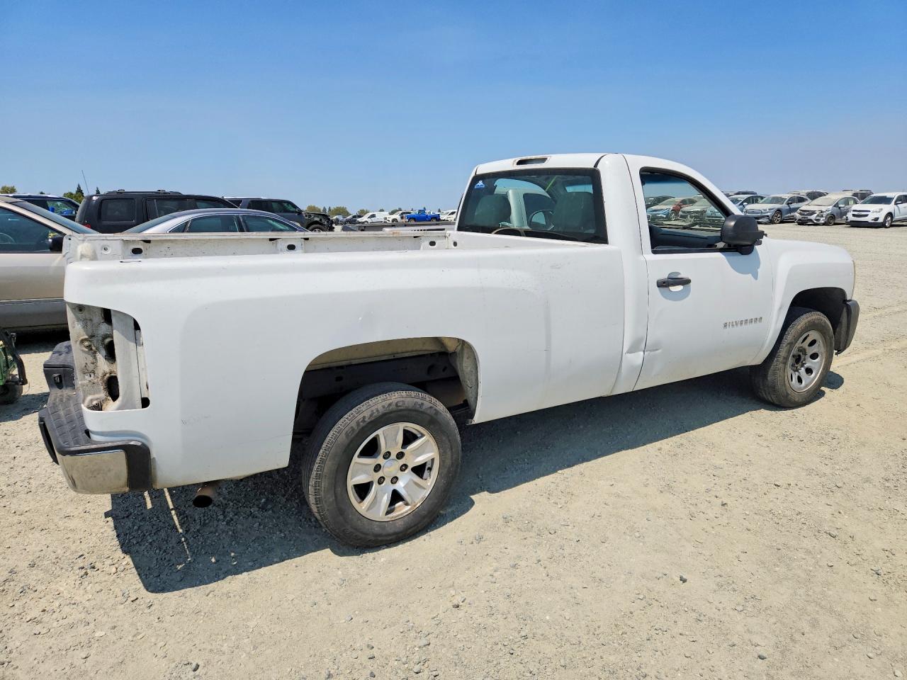 2012 Chevrolet Silverado C1500 White vin: 1GCNCPEX0CZ352149
