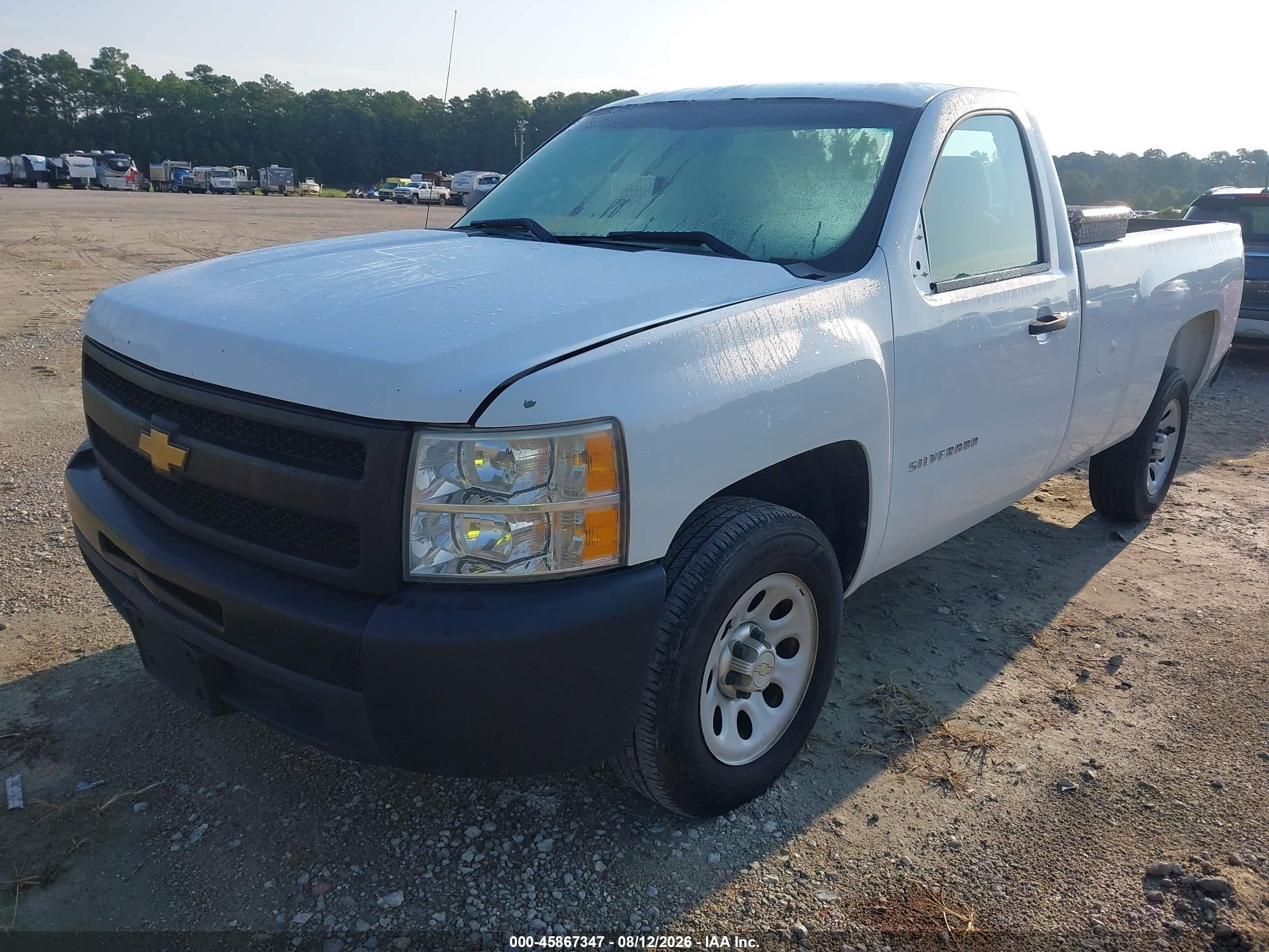 2013 Chevrolet Silverado 1500 Work Truck White vin: 1GCNCPEX0DZ128462