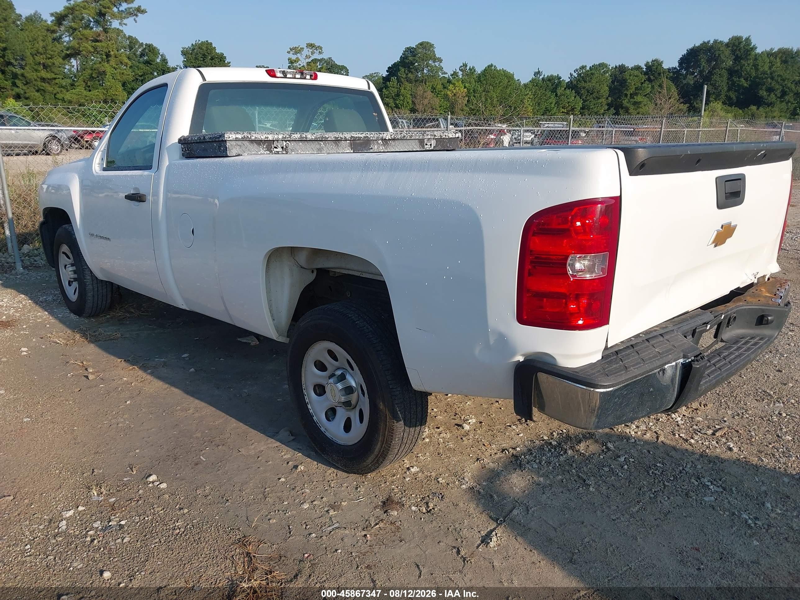 2013 Chevrolet Silverado 1500 Work Truck White vin: 1GCNCPEX0DZ128462