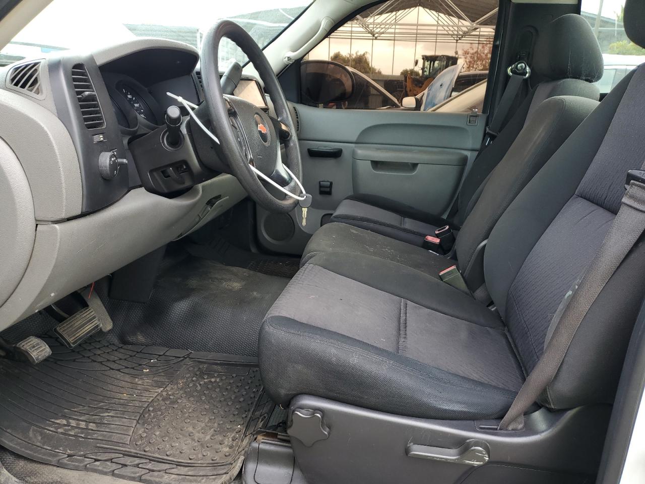 2013 Chevrolet Silverado C1500 White vin: 1GCNCPEX0DZ180724