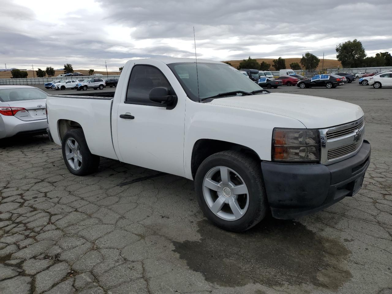 2013 Chevrolet Silverado C1500 White vin: 1GCNCPEX0DZ180724