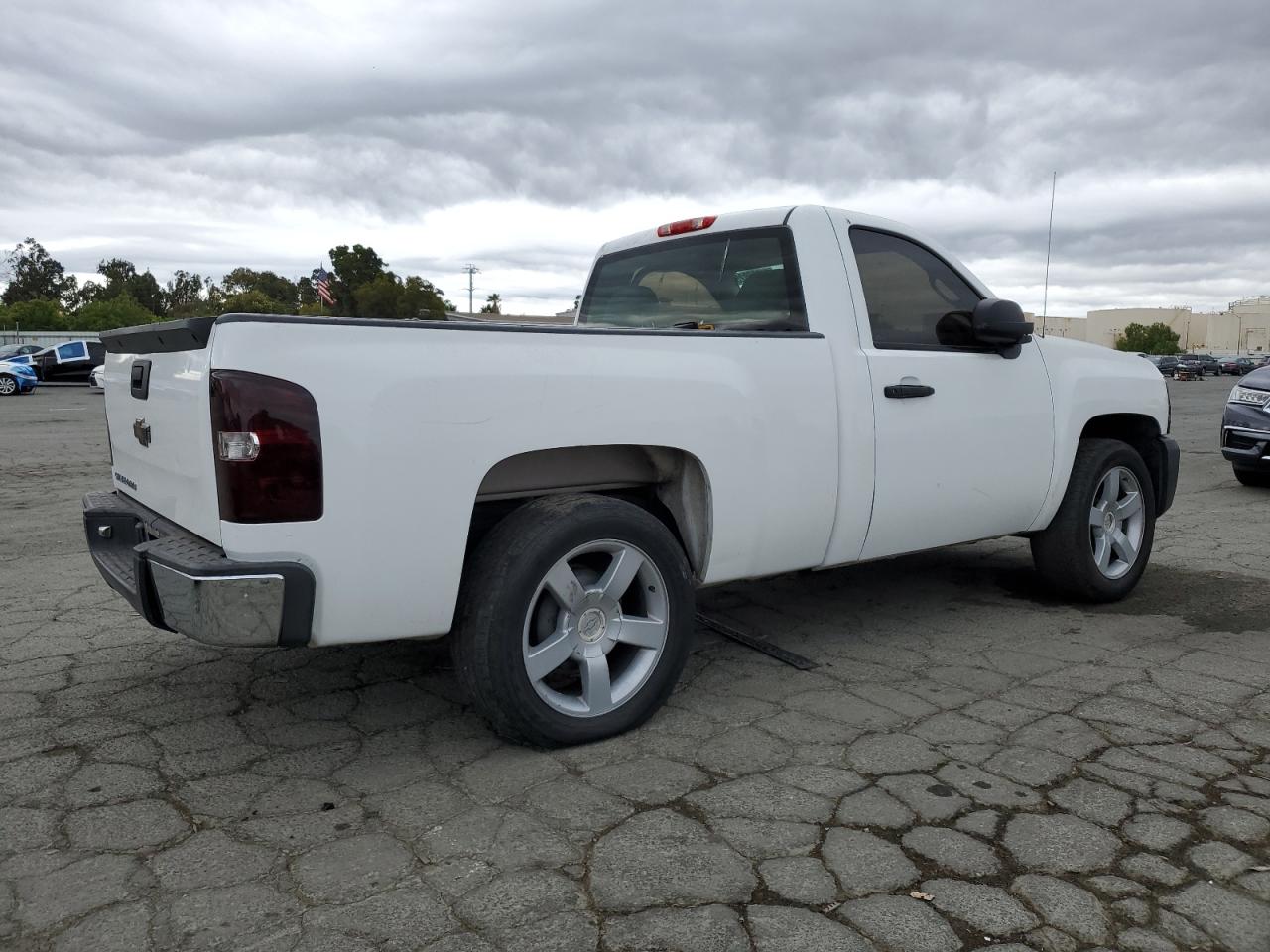 2013 Chevrolet Silverado C1500 White vin: 1GCNCPEX0DZ180724