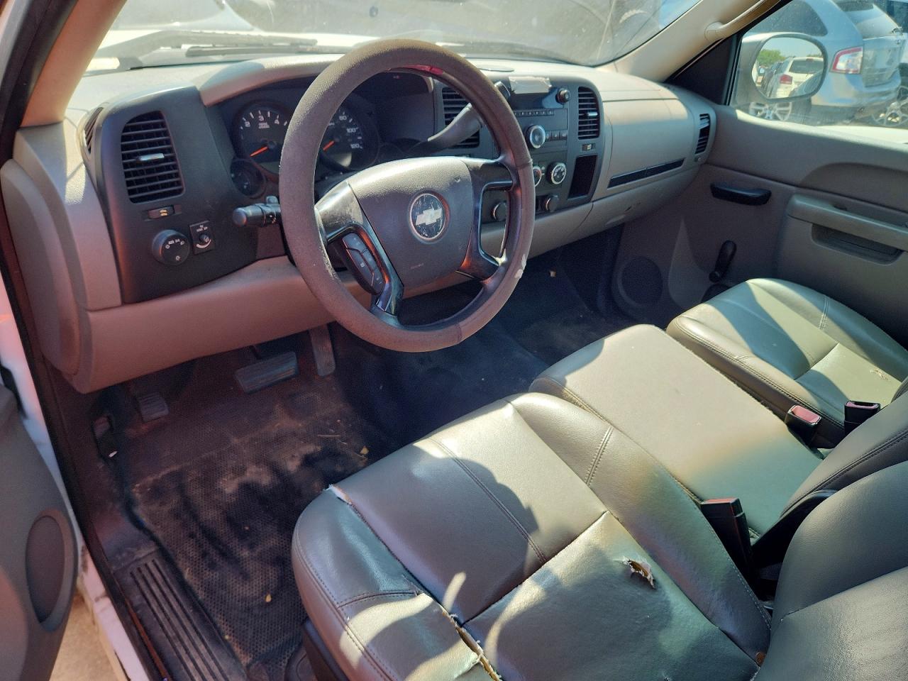 2013 Chevrolet Silverado C1500 White vin: 1GCNCPEX0DZ303633