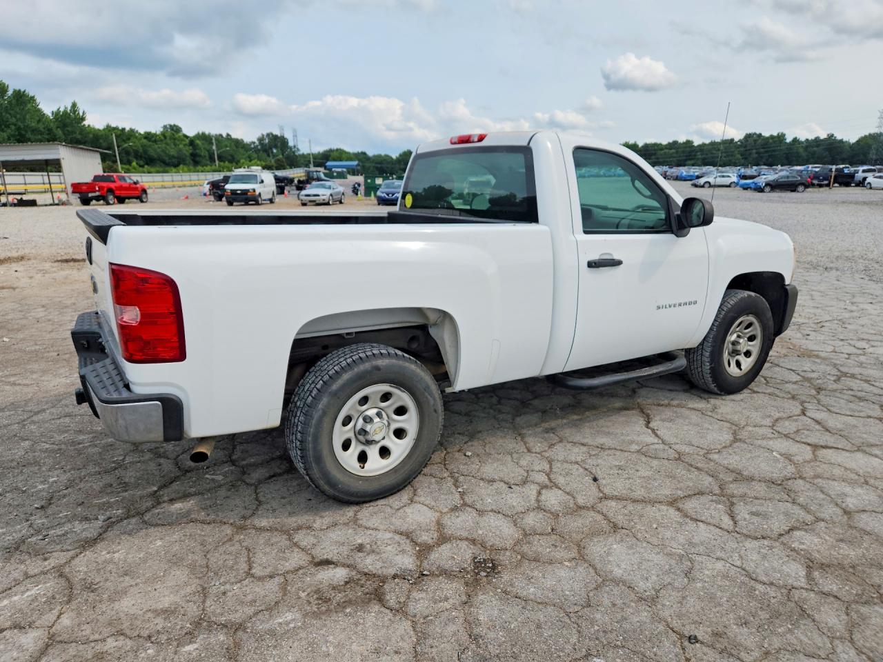 2011 Chevrolet Silverado C1500 White vin: 1GCNCPEX1BZ298858
