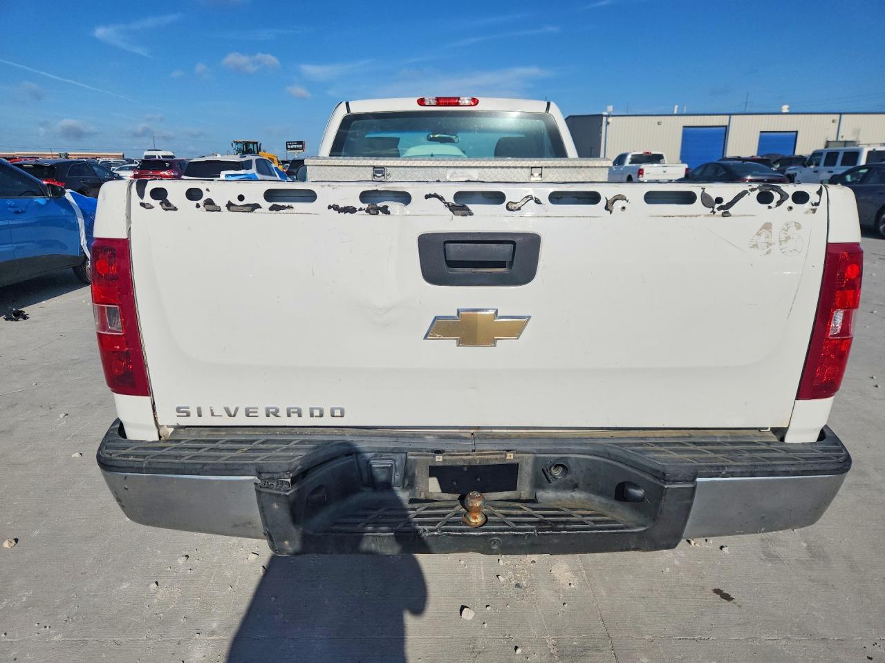 2011 Chevrolet Silverado C1500 White vin: 1GCNCPEX1BZ373994