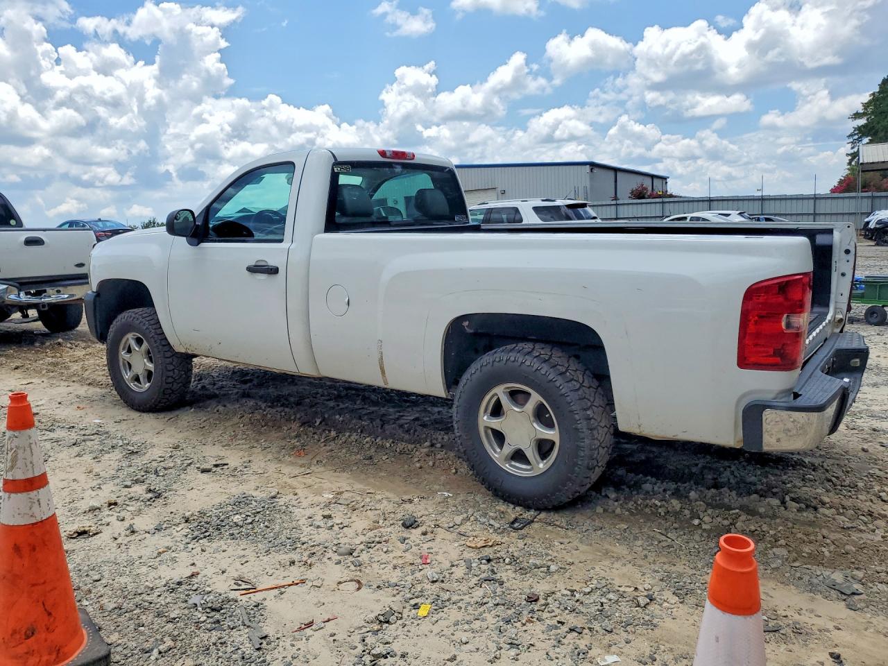2013 Chevrolet Silverado C1500 White vin: 1GCNCPEX1DZ261022