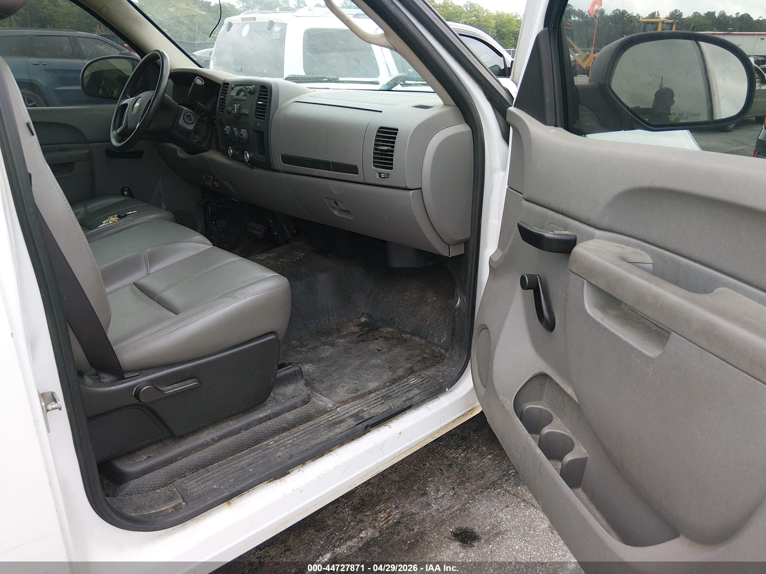 2012 Chevrolet Silverado 1500 Work Truck White vin: 1GCNCPEX2CZ142250