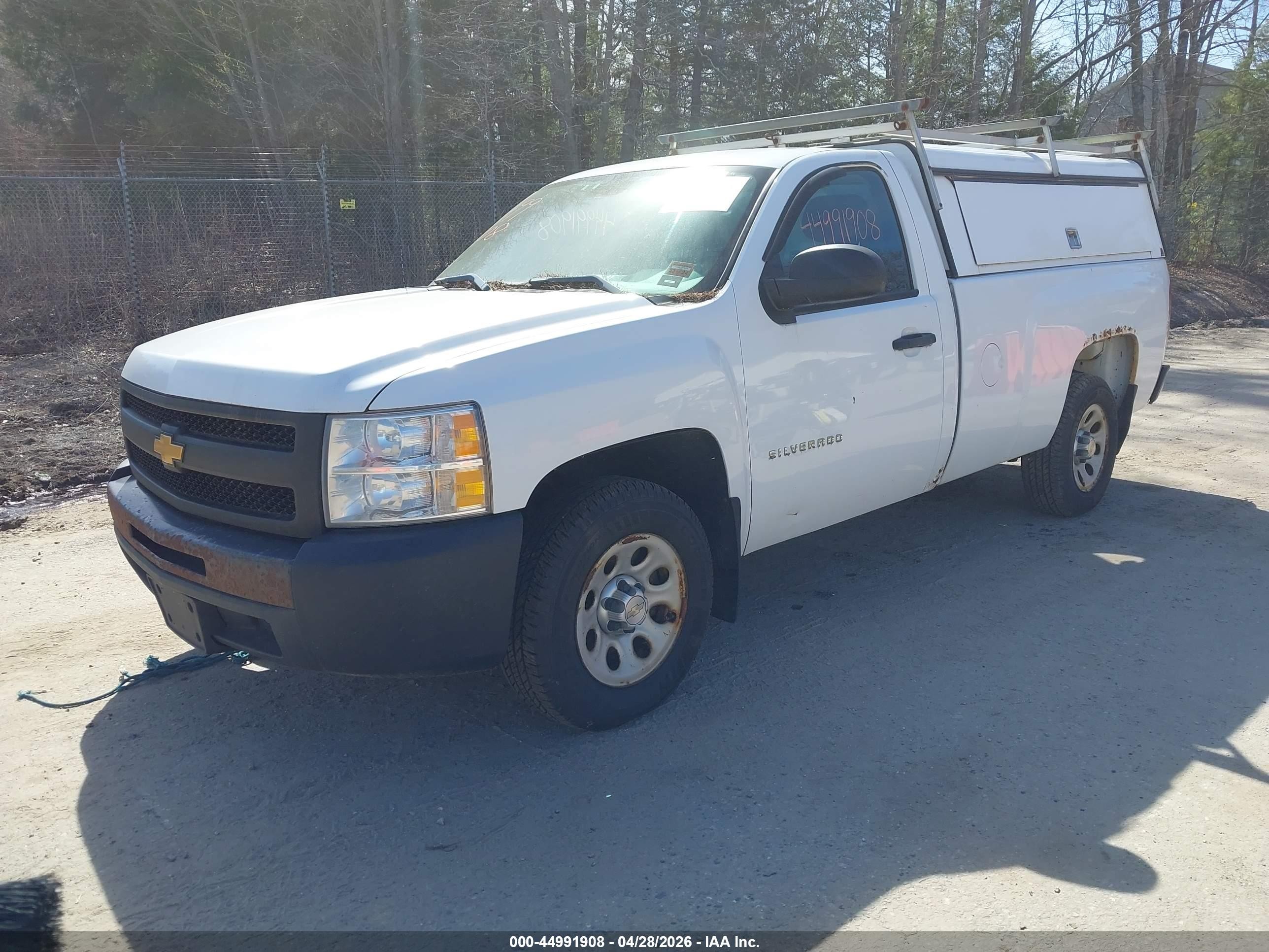 2013 Chevrolet Silverado 1500 Work Truck White vin: 1GCNCPEX2DZ221970