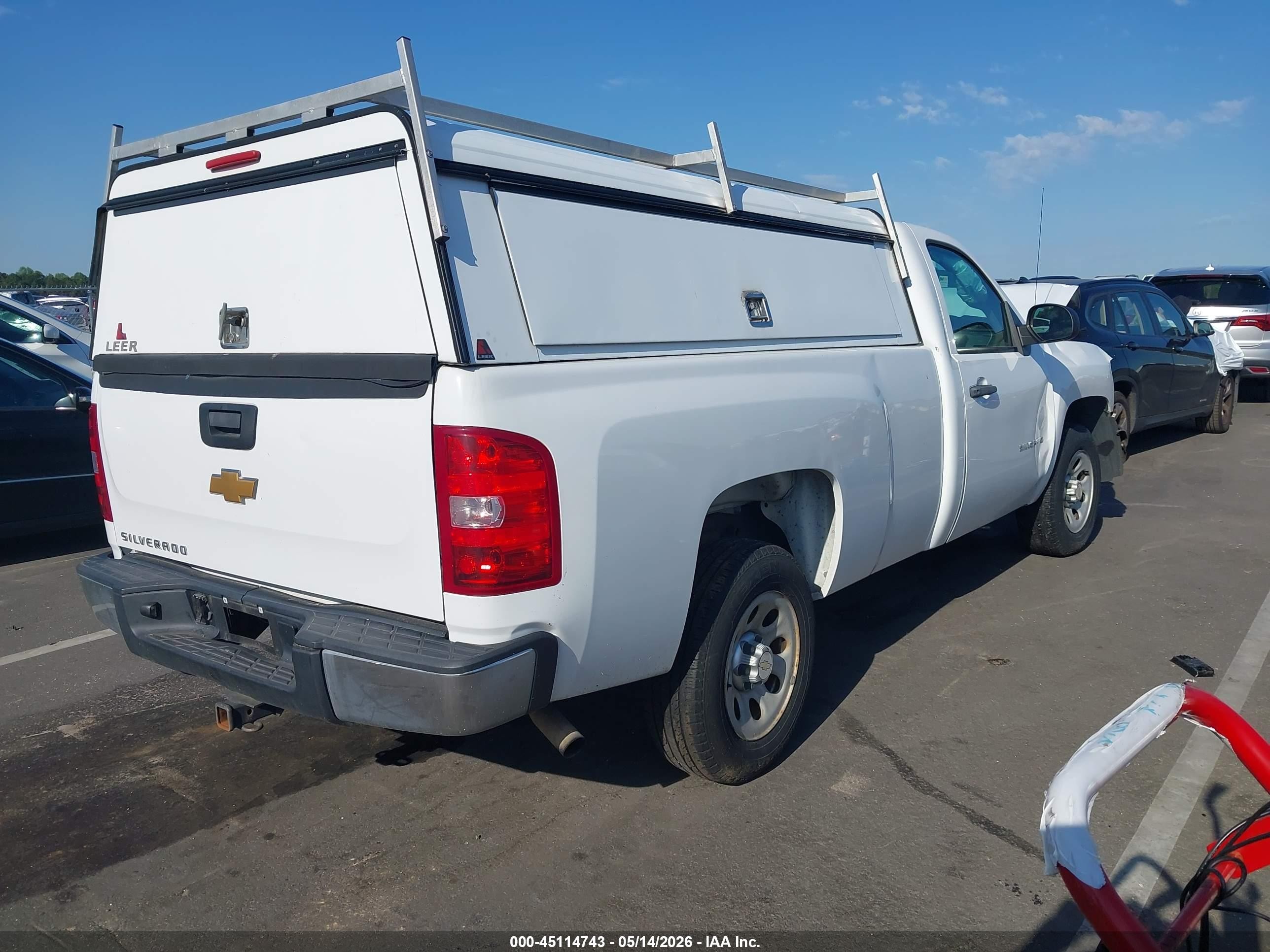 2013 Chevrolet Silverado 1500 Work Truck White vin: 1GCNCPEX2DZ238543