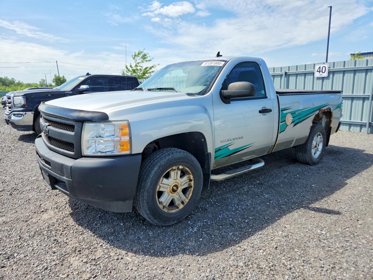 2011 Chevrolet Silverado C1500 Silver vin: 1GCNCPEX3BZ382440