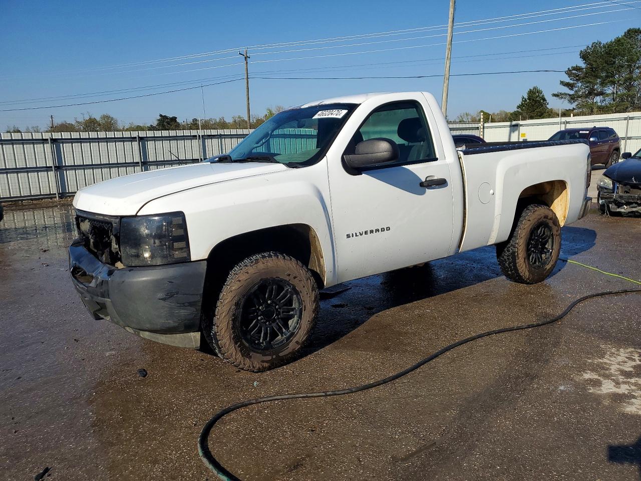 2012 Chevrolet Silverado C1500 White vin: 1GCNCPEX3CZ144315