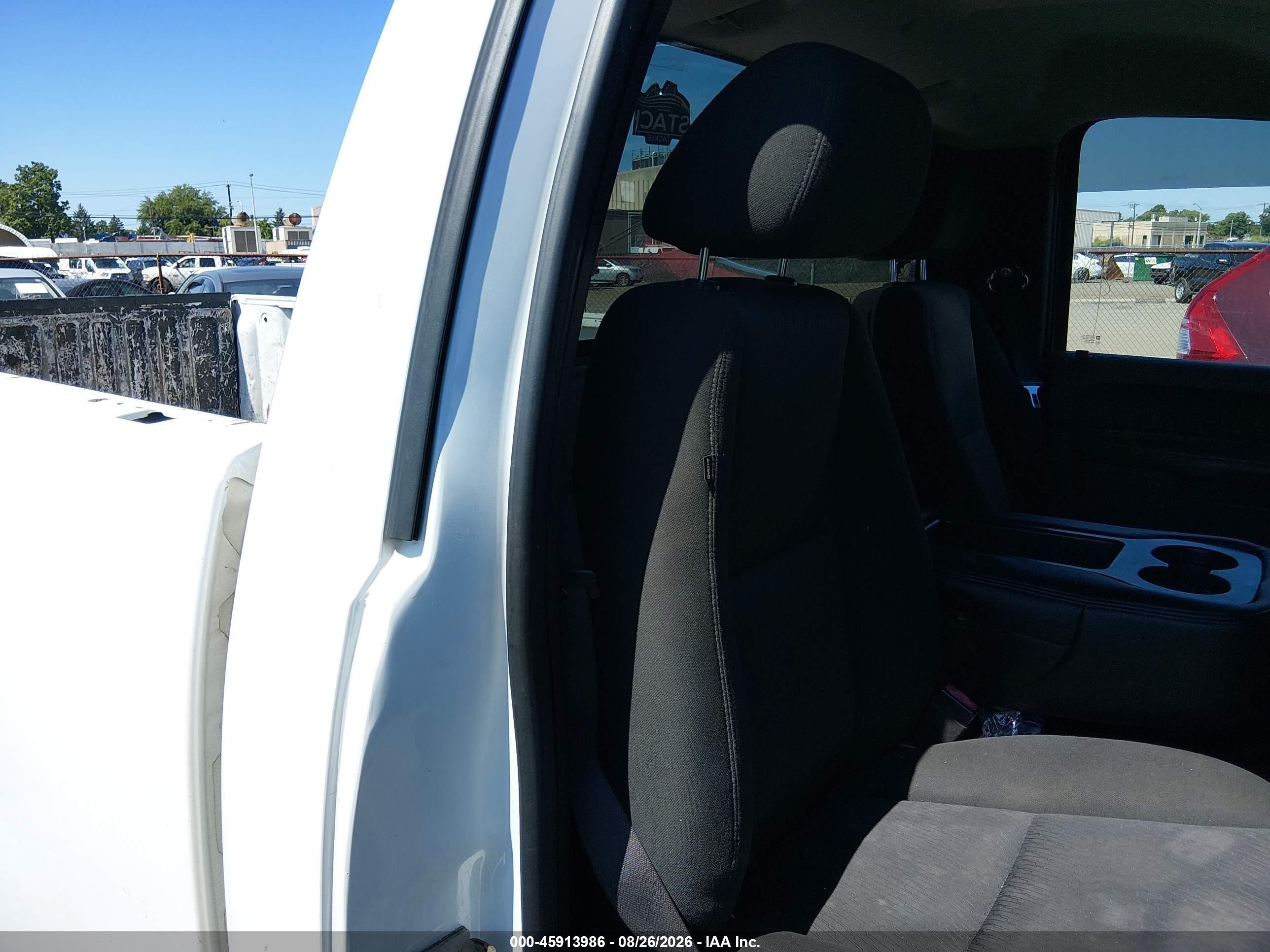 2011 Chevrolet Silverado 1500 Work Truck White vin: 1GCNCPEX4BZ345316