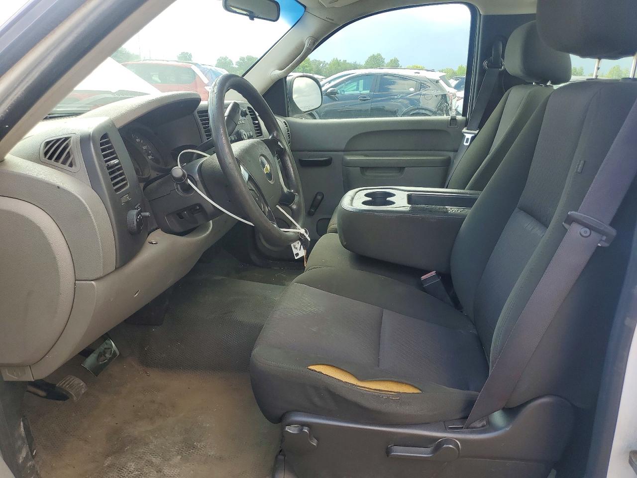 2012 Chevrolet Silverado C1500 White vin: 1GCNCPEX4CZ229339