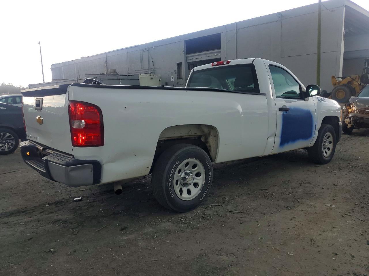 2012 Chevrolet Silverado C1500 White vin: 1GCNCPEX4CZ229339