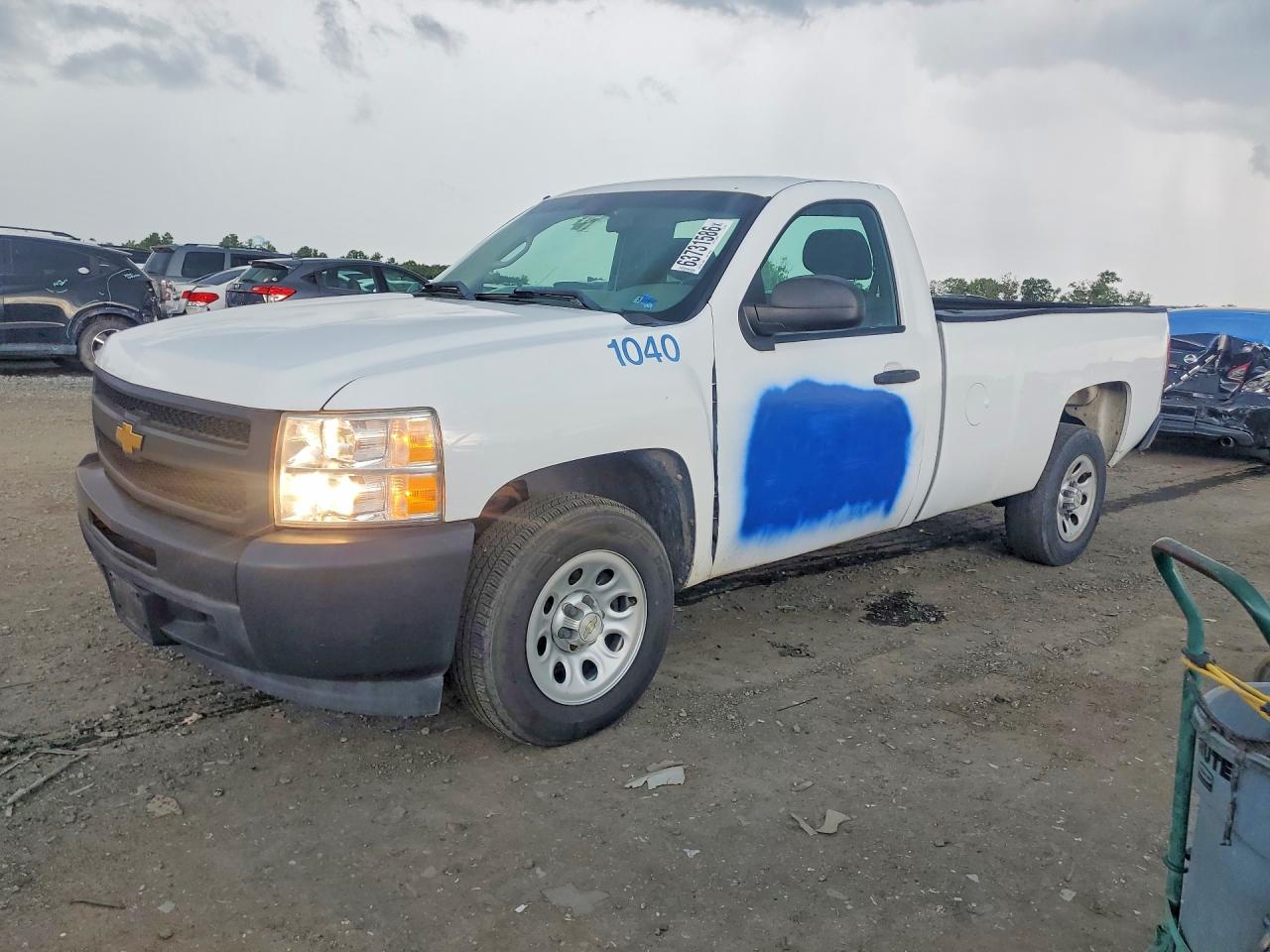 2012 Chevrolet Silverado C1500 White vin: 1GCNCPEX4CZ229339