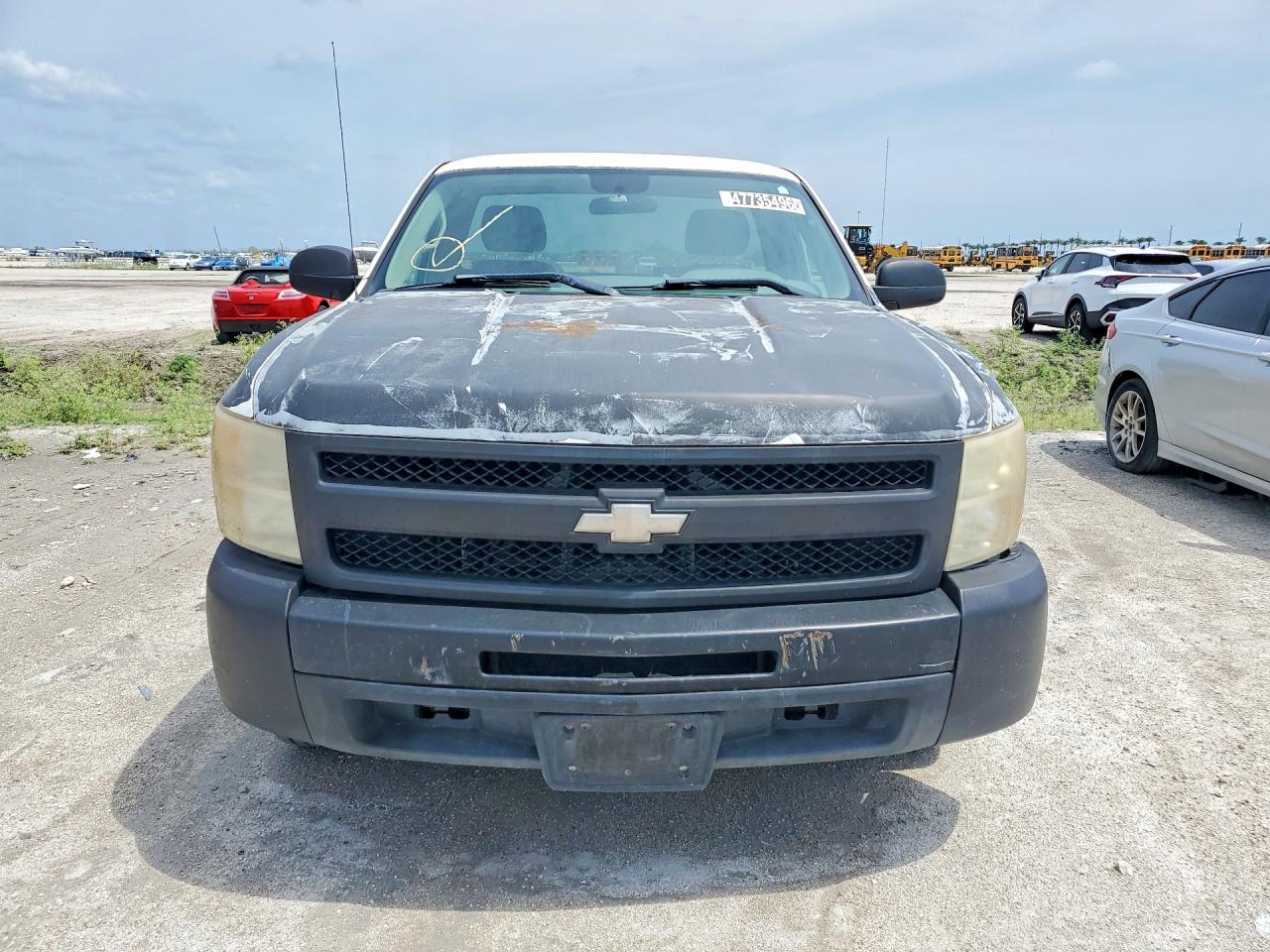 2011 Chevrolet Silverado C1500 White vin: 1GCNCPEX5BZ285322