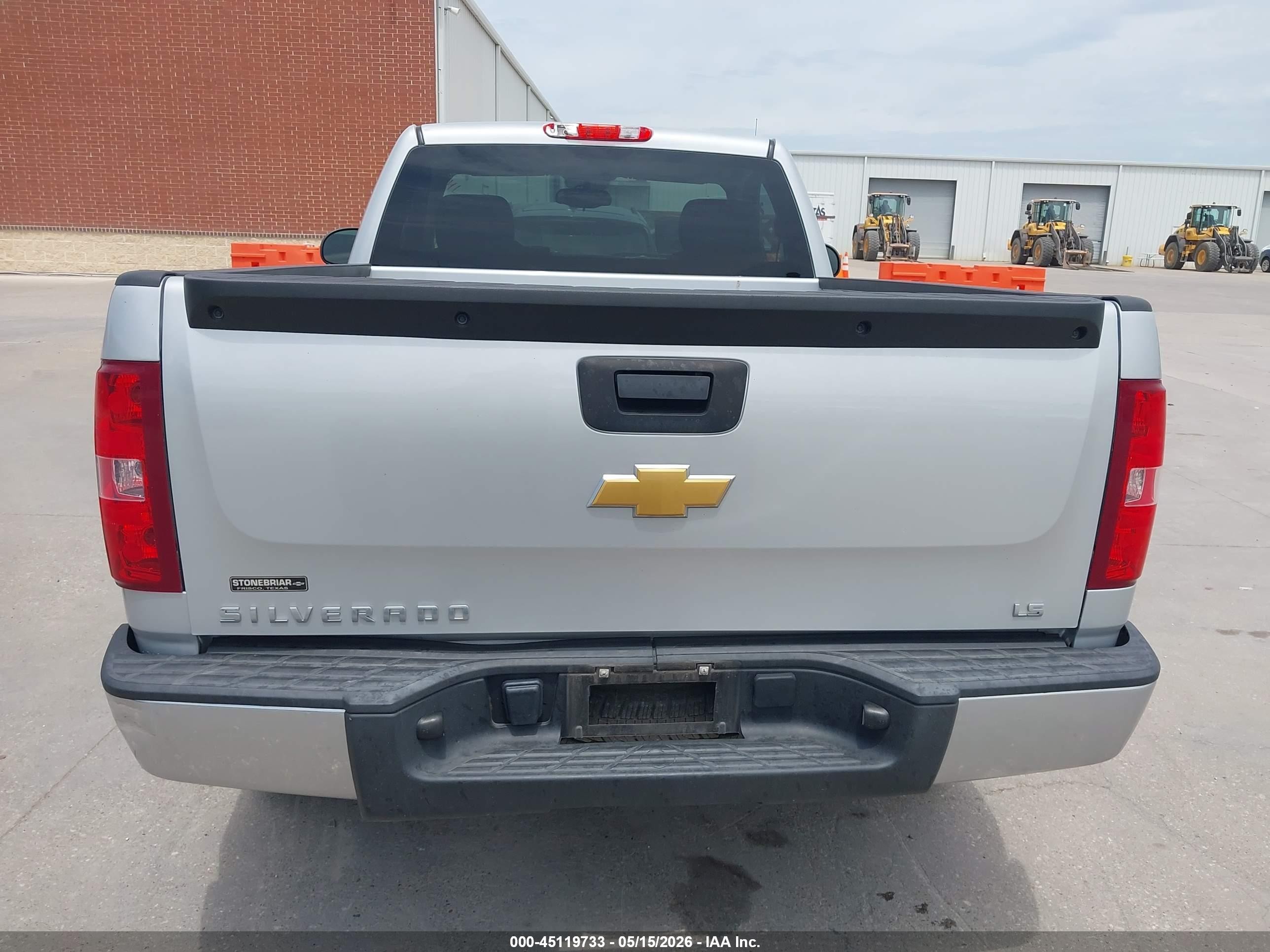 2013 Chevrolet Silverado 1500 Work Truck Silver vin: 1GCNCPEX5DZ150179