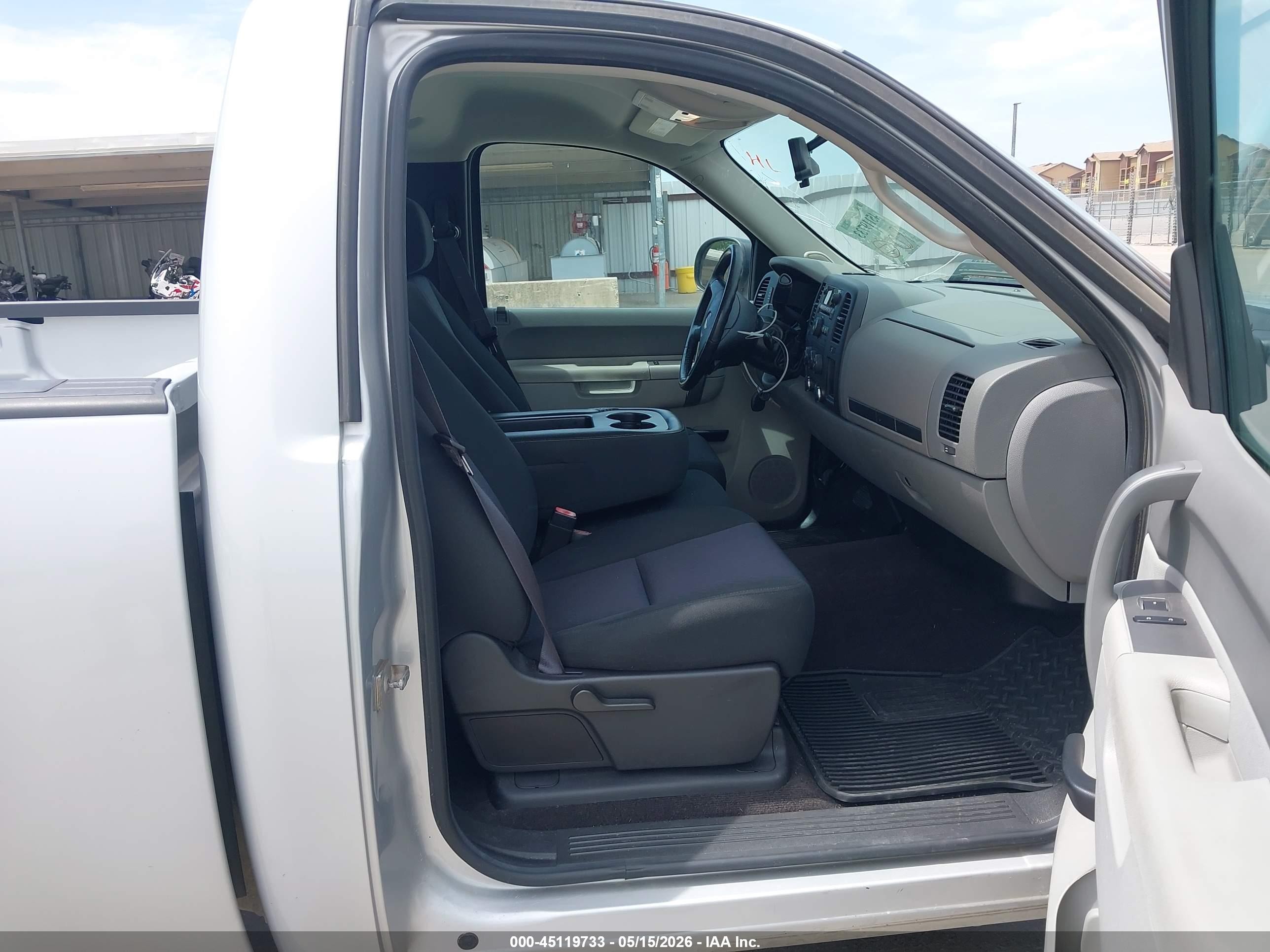 2013 Chevrolet Silverado 1500 Work Truck Silver vin: 1GCNCPEX5DZ150179