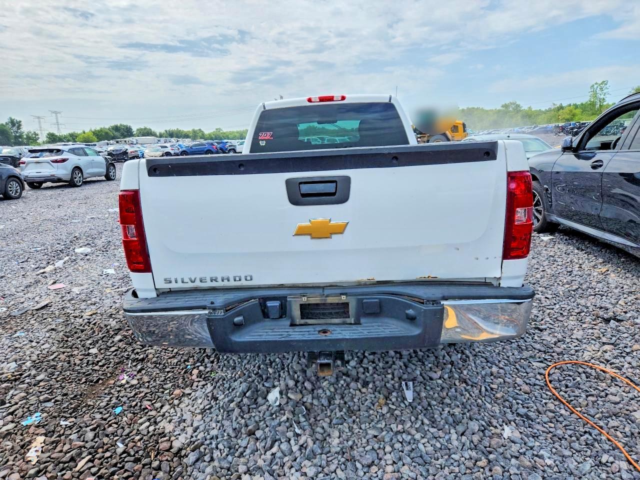 2013 Chevrolet Silverado C1500 White vin: 1GCNCPEX5DZ284657
