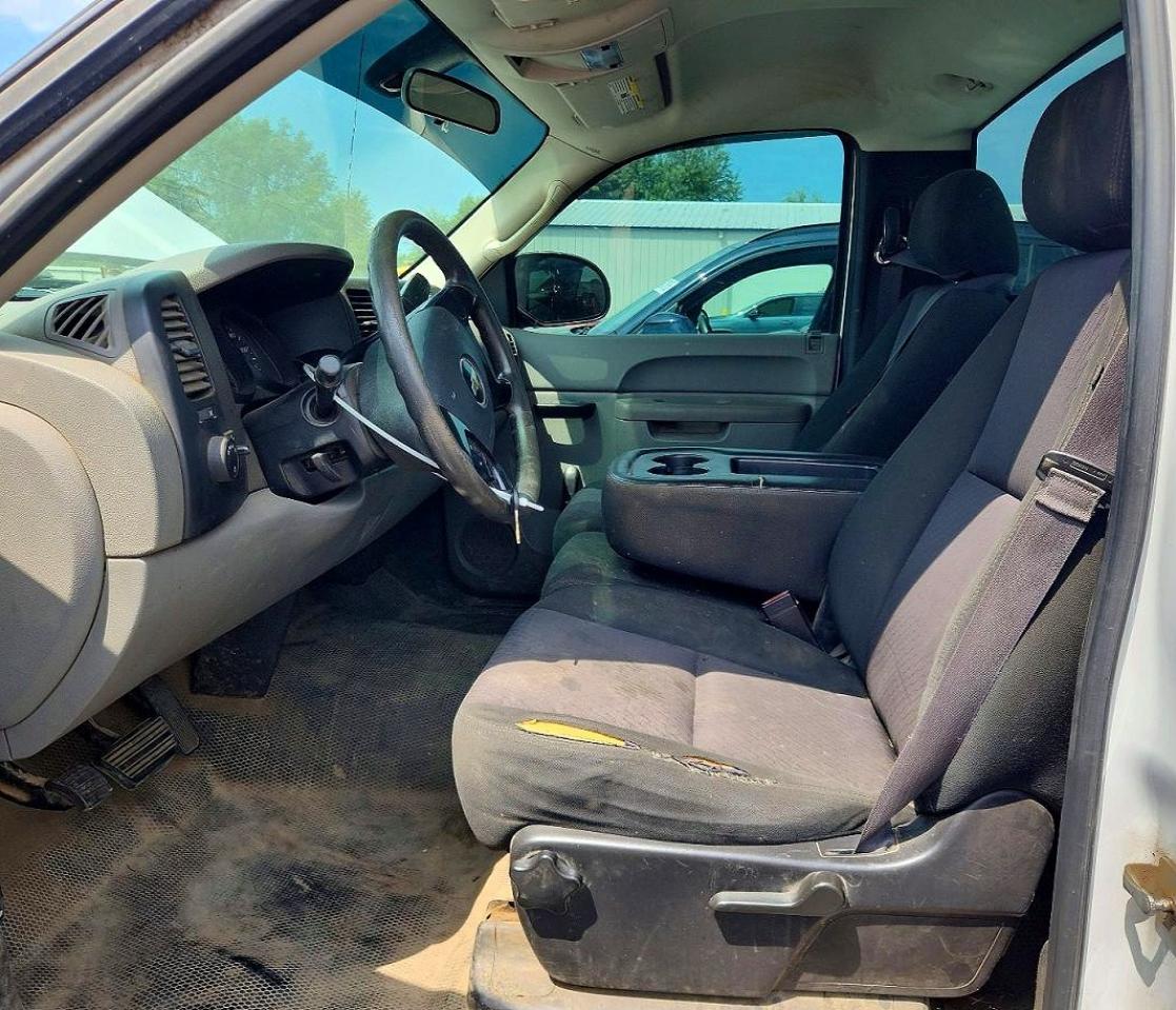 2013 Chevrolet Silverado C1500 White vin: 1GCNCPEX5DZ284657