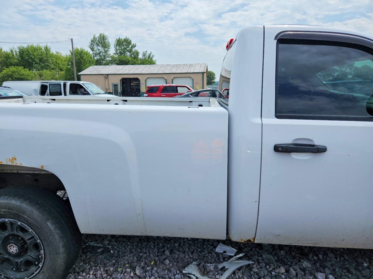 2013 Chevrolet Silverado C1500 White vin: 1GCNCPEX5DZ284657