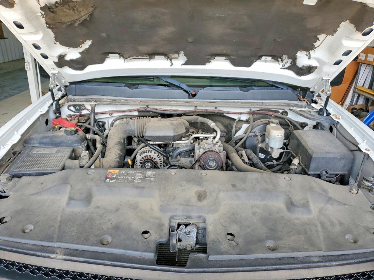 2013 Chevrolet Silverado C1500 White vin: 1GCNCPEX5DZ900082