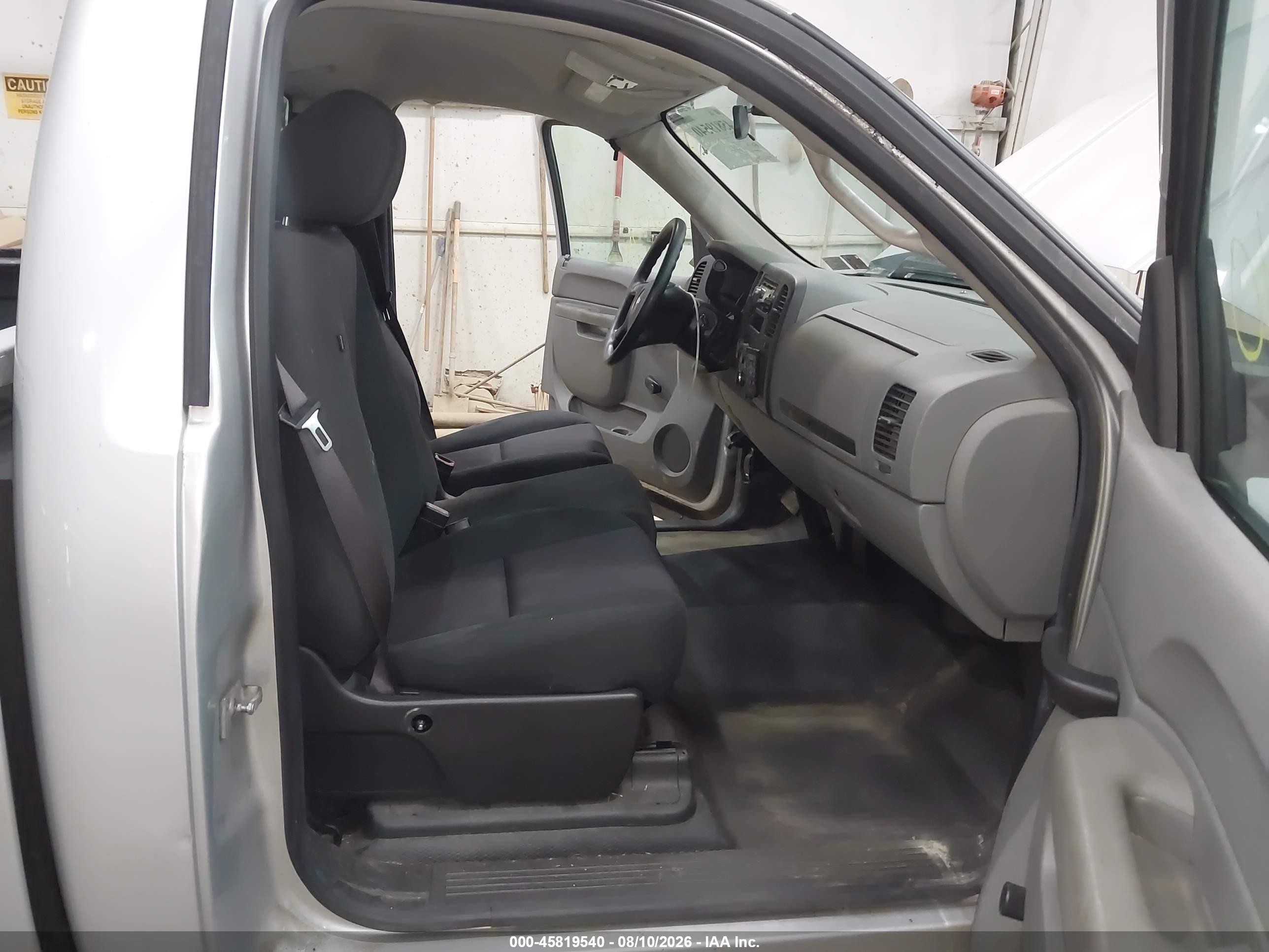 2012 Chevrolet Silverado 1500 Work Truck Silver vin: 1GCNCPEX7CZ345294
