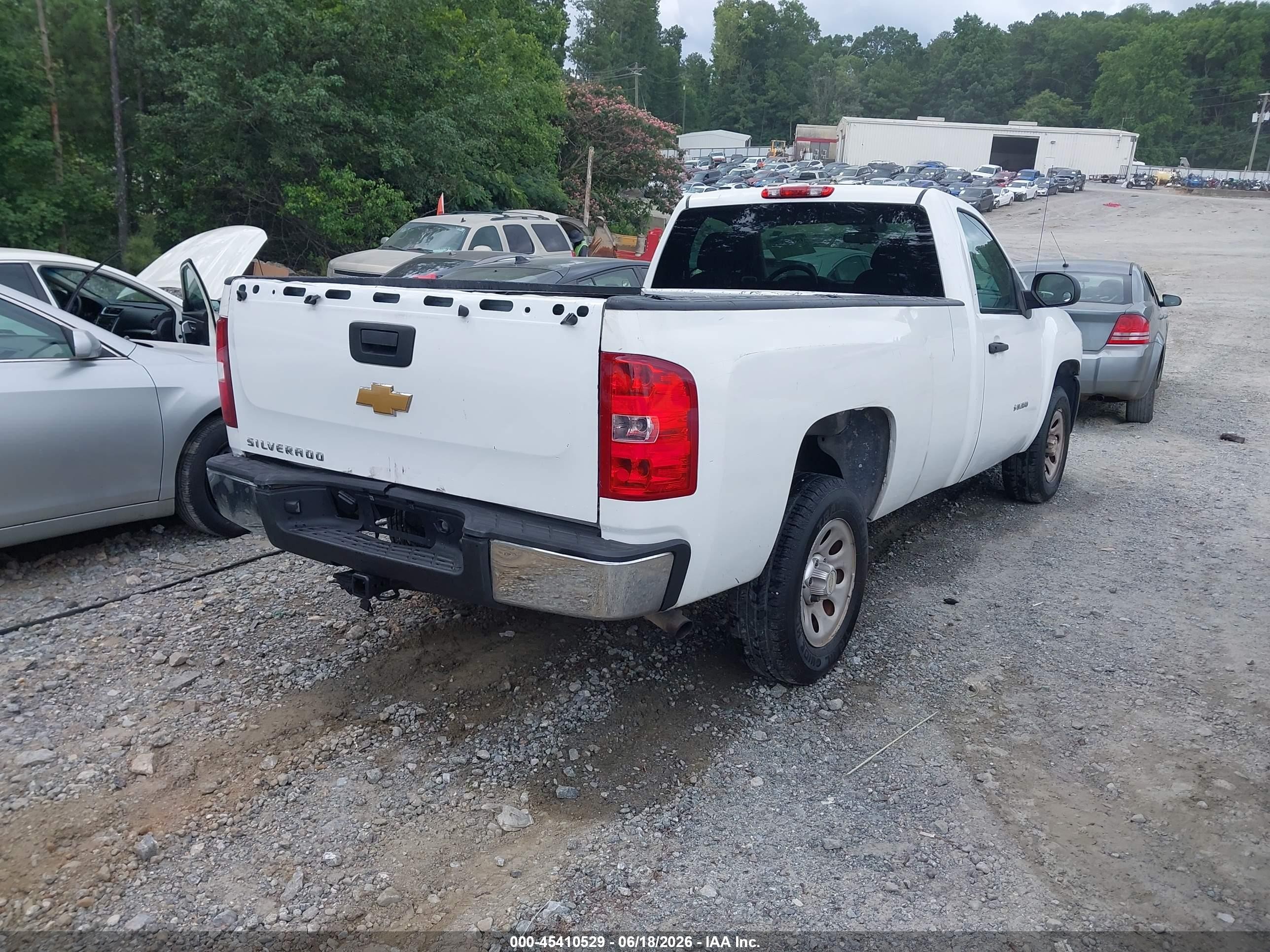2013 Chevrolet Silverado 1500 Work Truck White vin: 1GCNCPEX7DZ173155