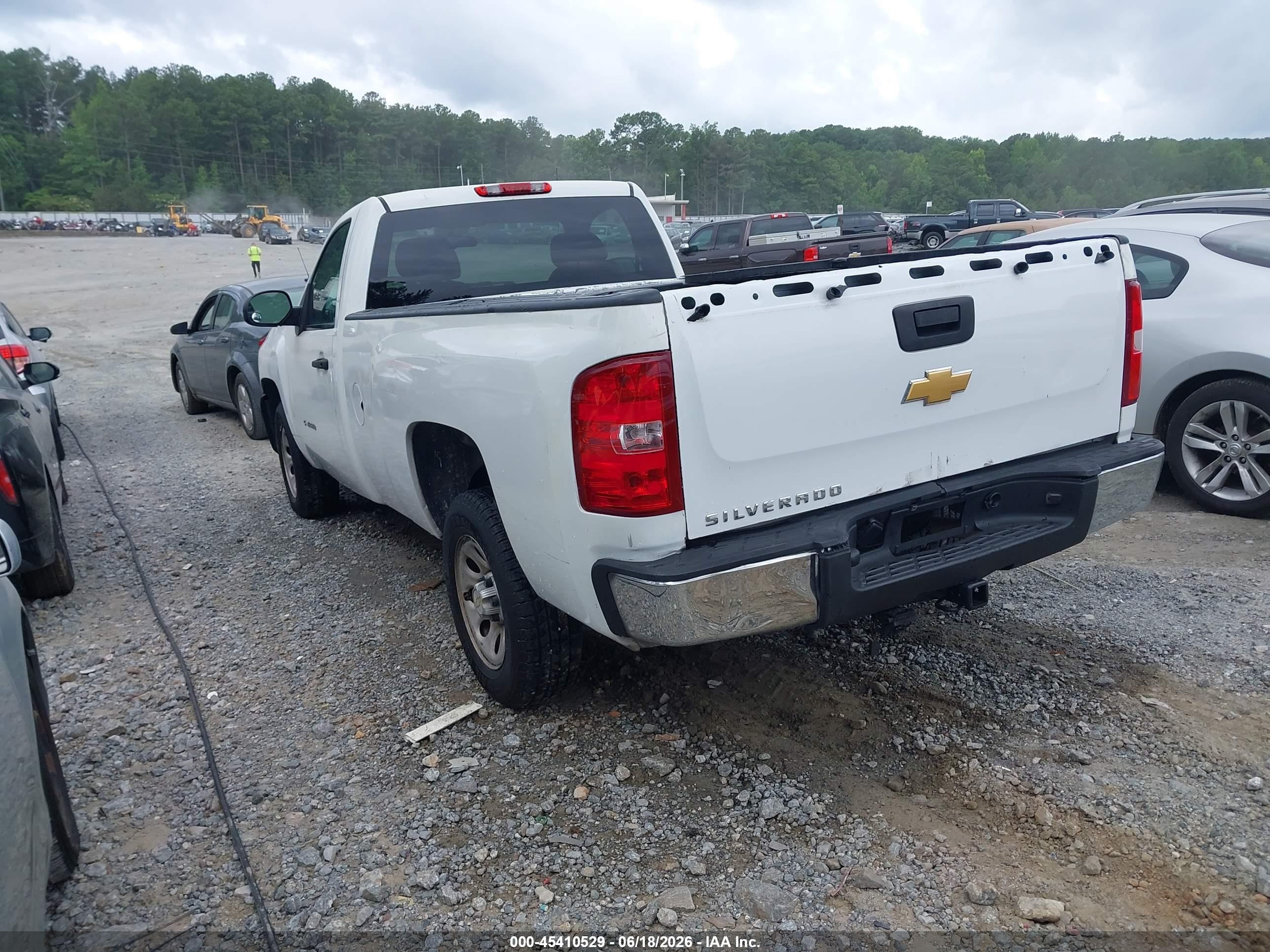 2013 Chevrolet Silverado 1500 Work Truck White vin: 1GCNCPEX7DZ173155