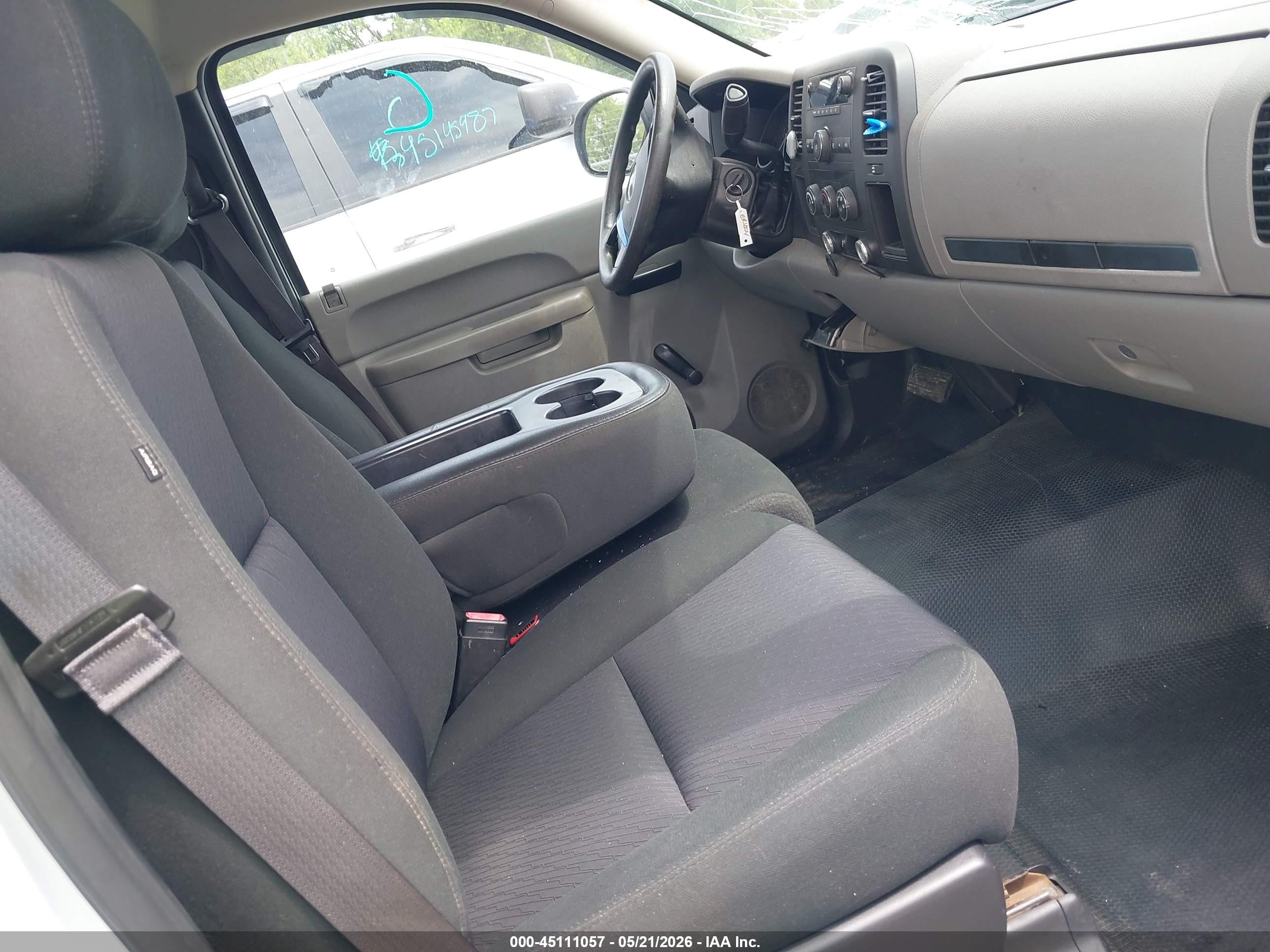 2013 Chevrolet Silverado 1500 Work Truck White vin: 1GCNCPEX7DZ287558