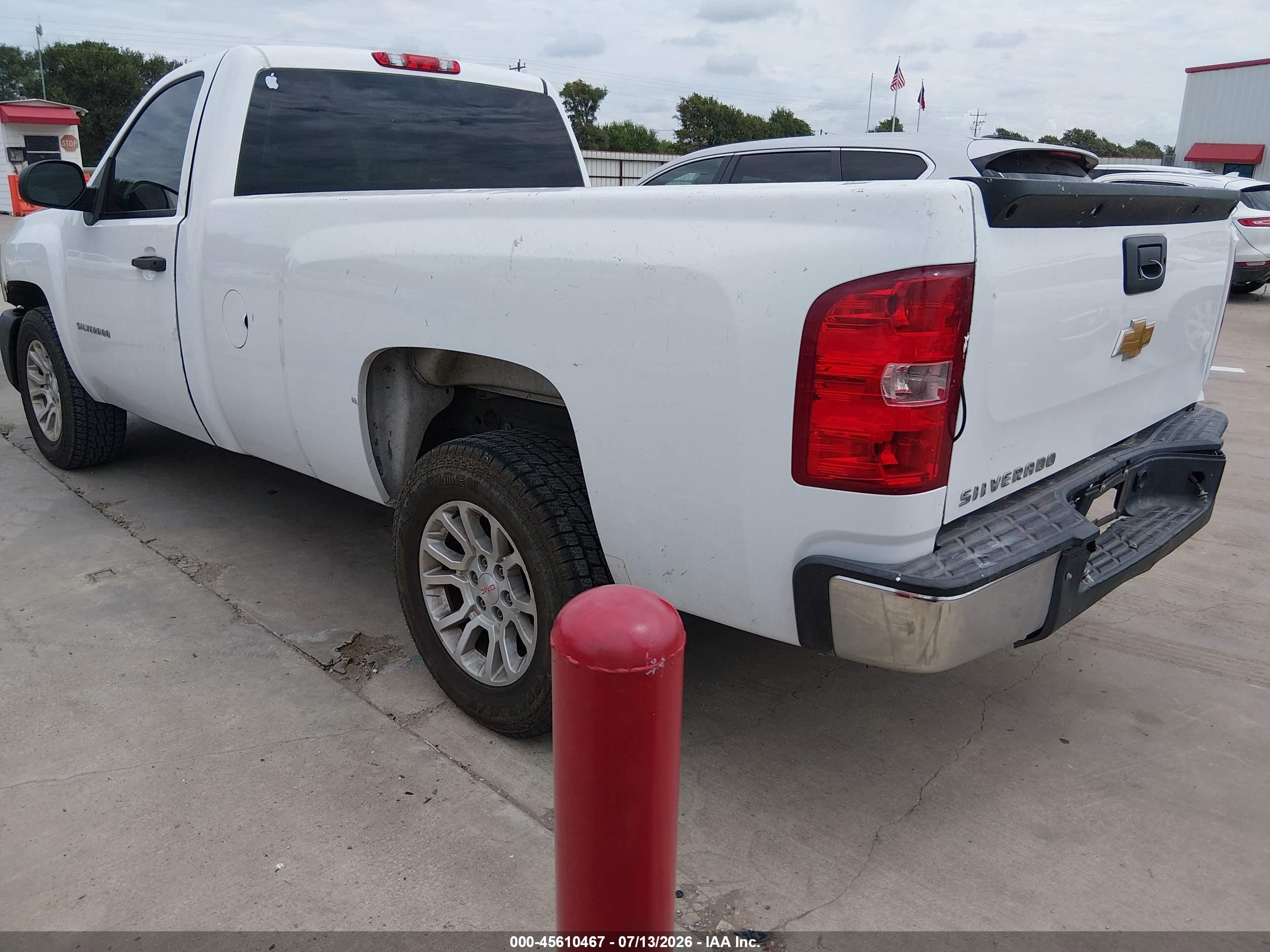 2013 Chevrolet Silverado 1500 Work Truck White vin: 1GCNCPEX7DZ313267