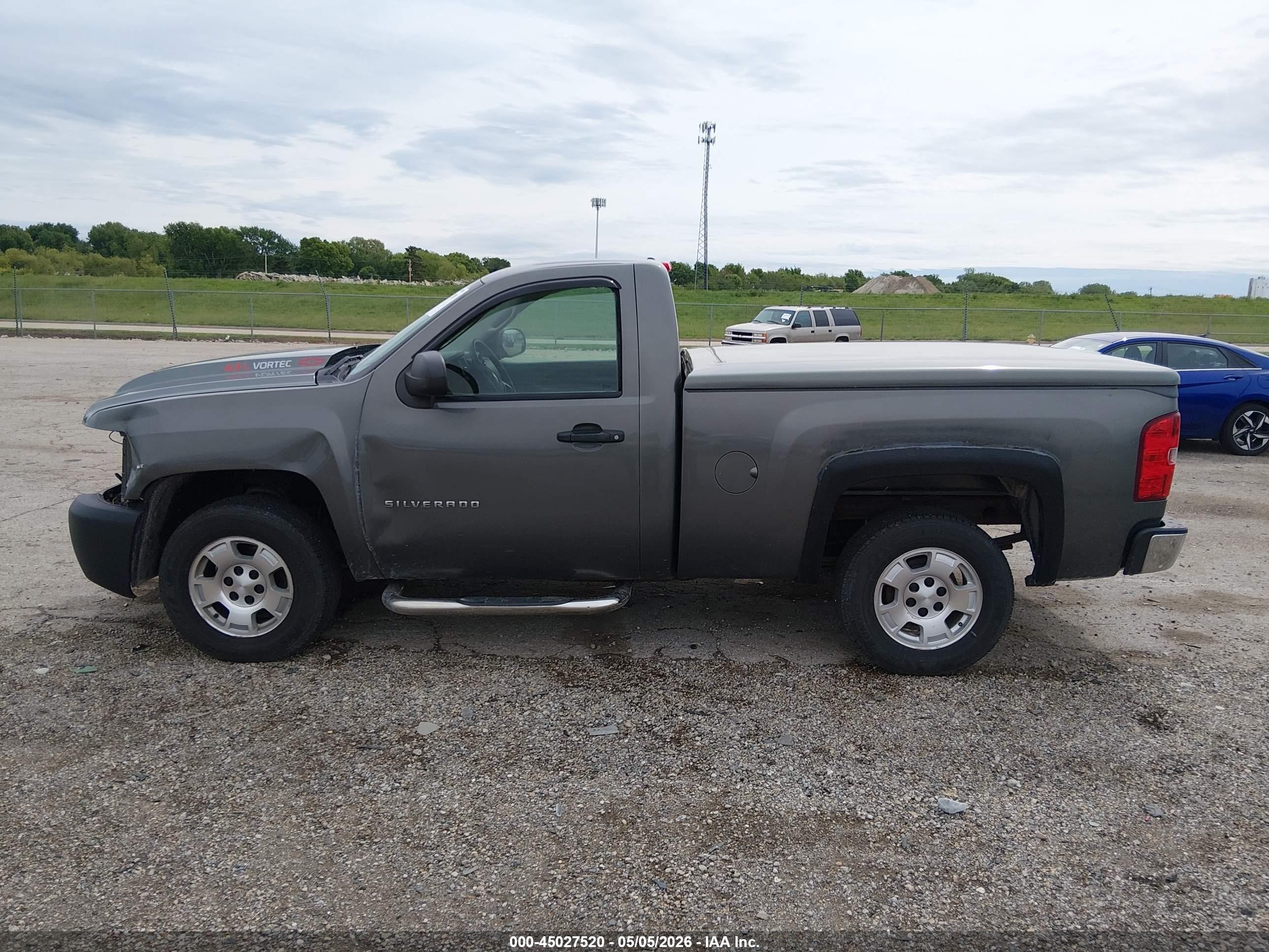 2011 Chevrolet Silverado 1500 Work Truck Серый vin: 1GCNCPEX8BZ345500