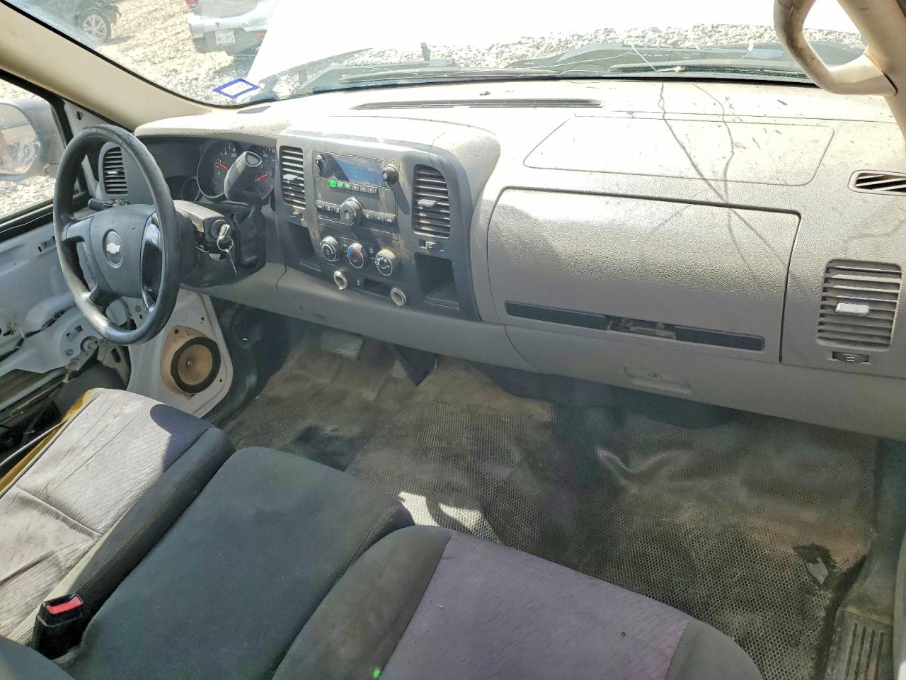 2012 Chevrolet Silverado C1500 White vin: 1GCNCPEX8CZ130149