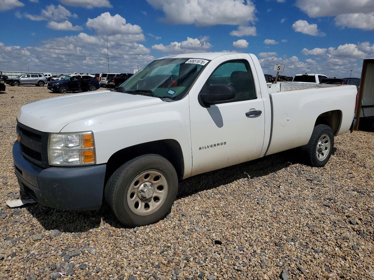 2012 Chevrolet Silverado C1500 White vin: 1GCNCPEX8CZ130149