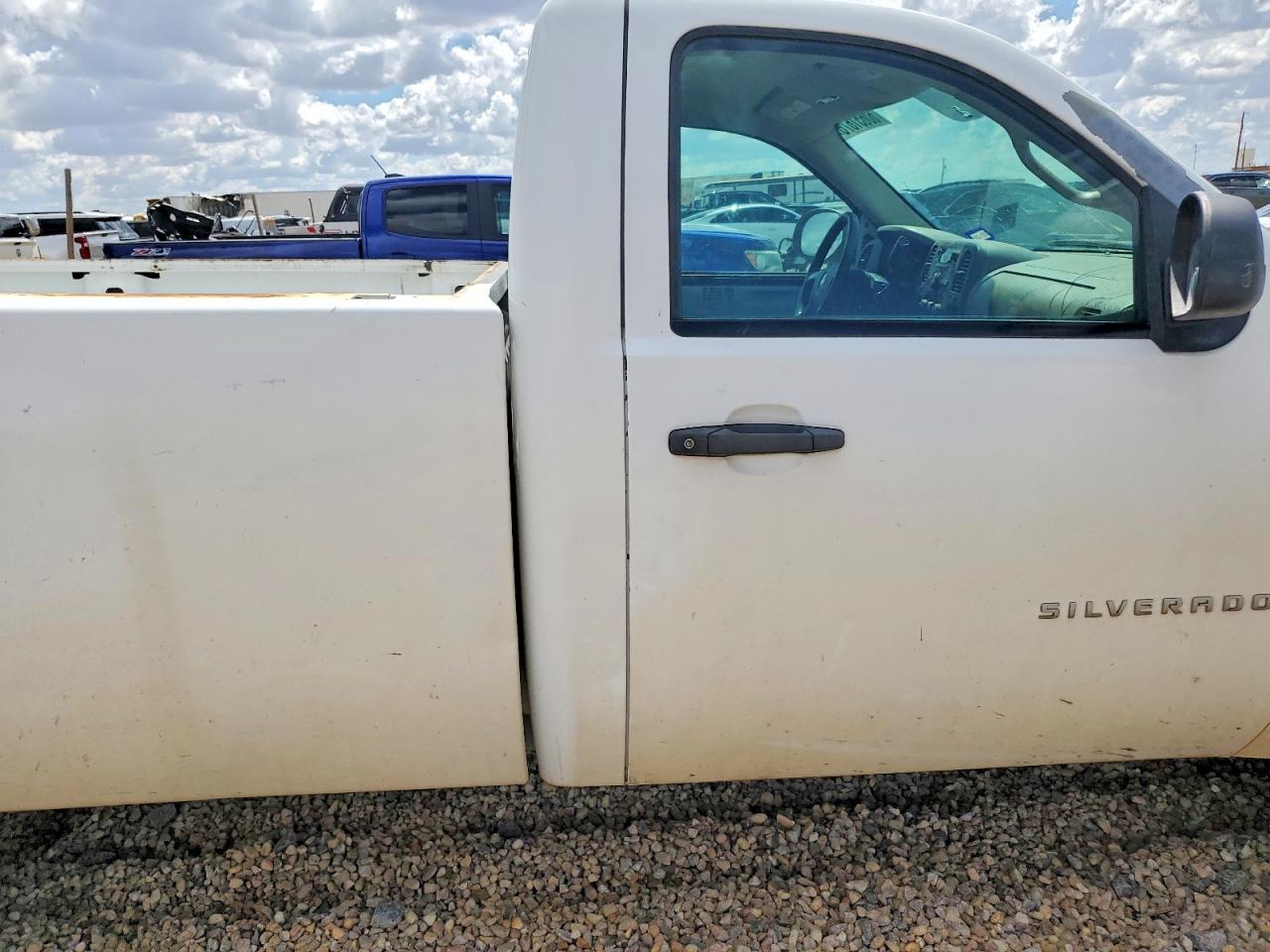 2012 Chevrolet Silverado C1500 White vin: 1GCNCPEX8CZ130149