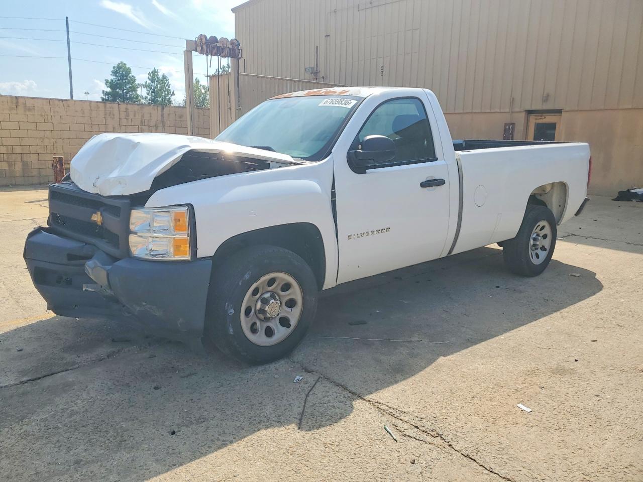 2012 Chevrolet Silverado C1500 White vin: 1GCNCPEX8CZ148957