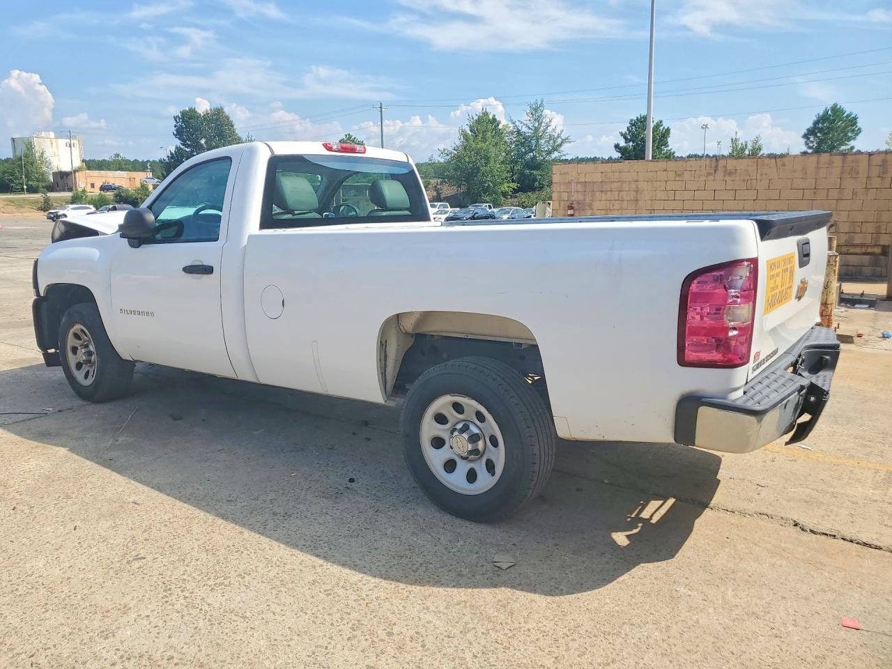 2012 Chevrolet Silverado C1500 White vin: 1GCNCPEX8CZ148957