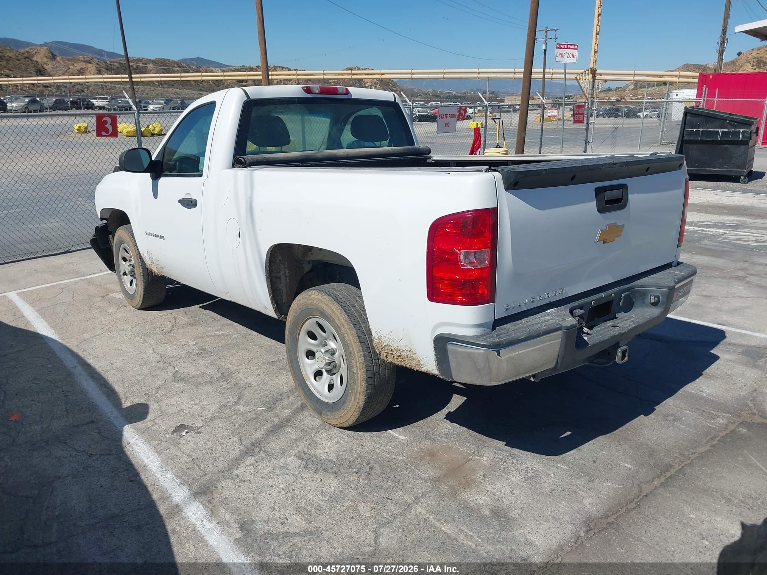 2012 Chevrolet Silverado 1500 Work Truck White vin: 1GCNCPEX8CZ239405
