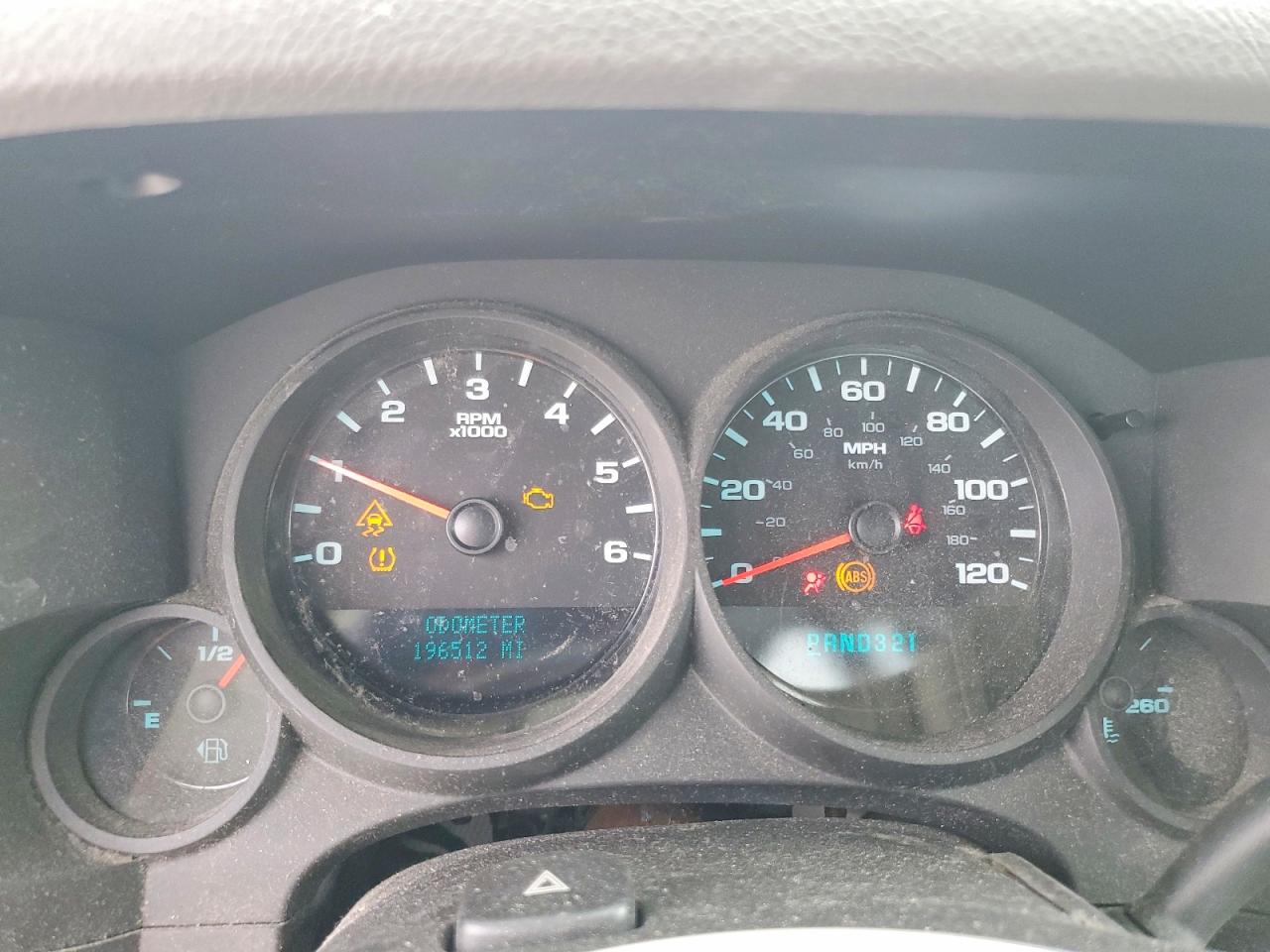 2011 Chevrolet Silverado C1500 Silver vin: 1GCNCPEX9BZ275540
